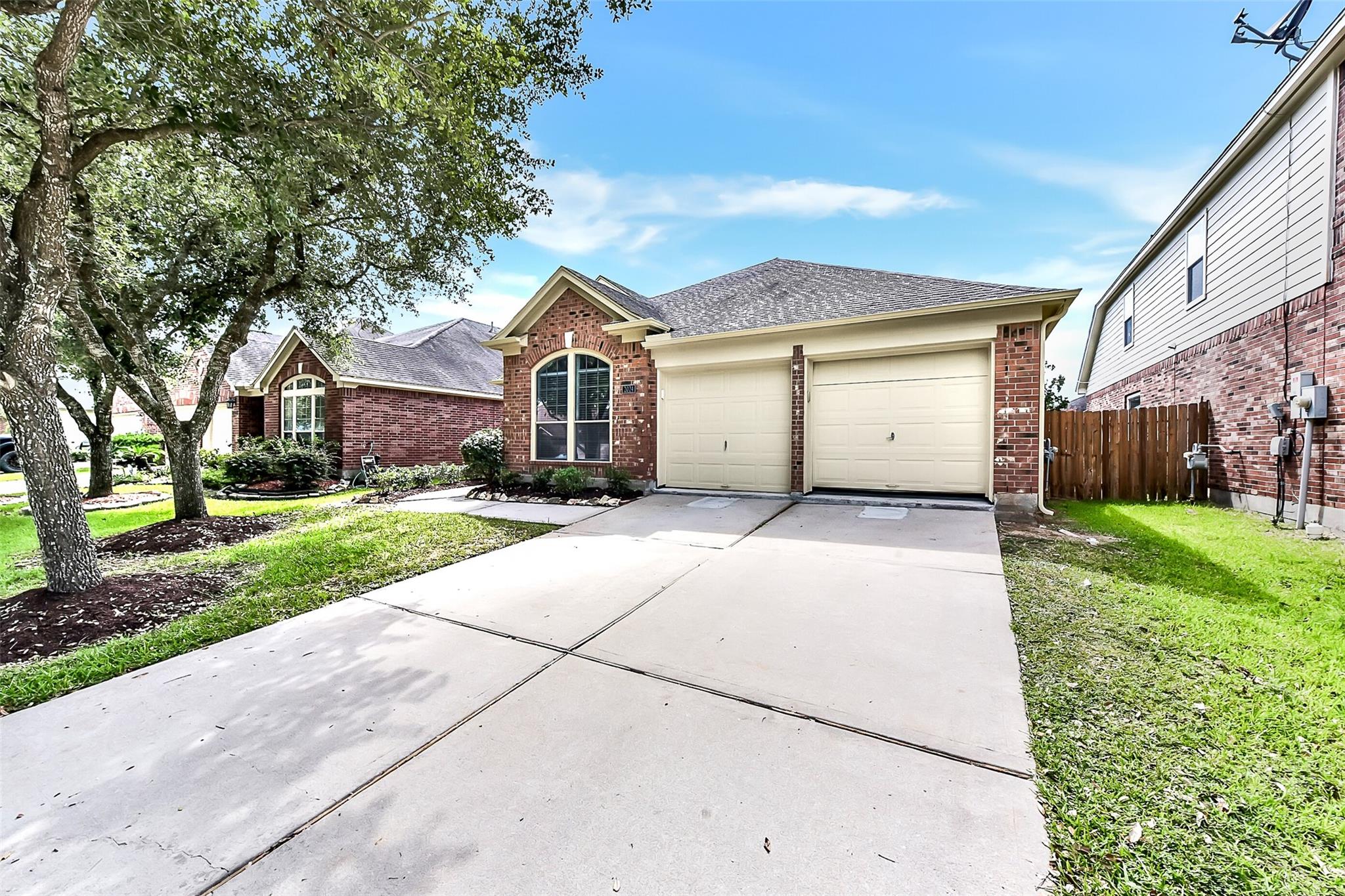 2024 Shore Breeze Drive Property Photo 33