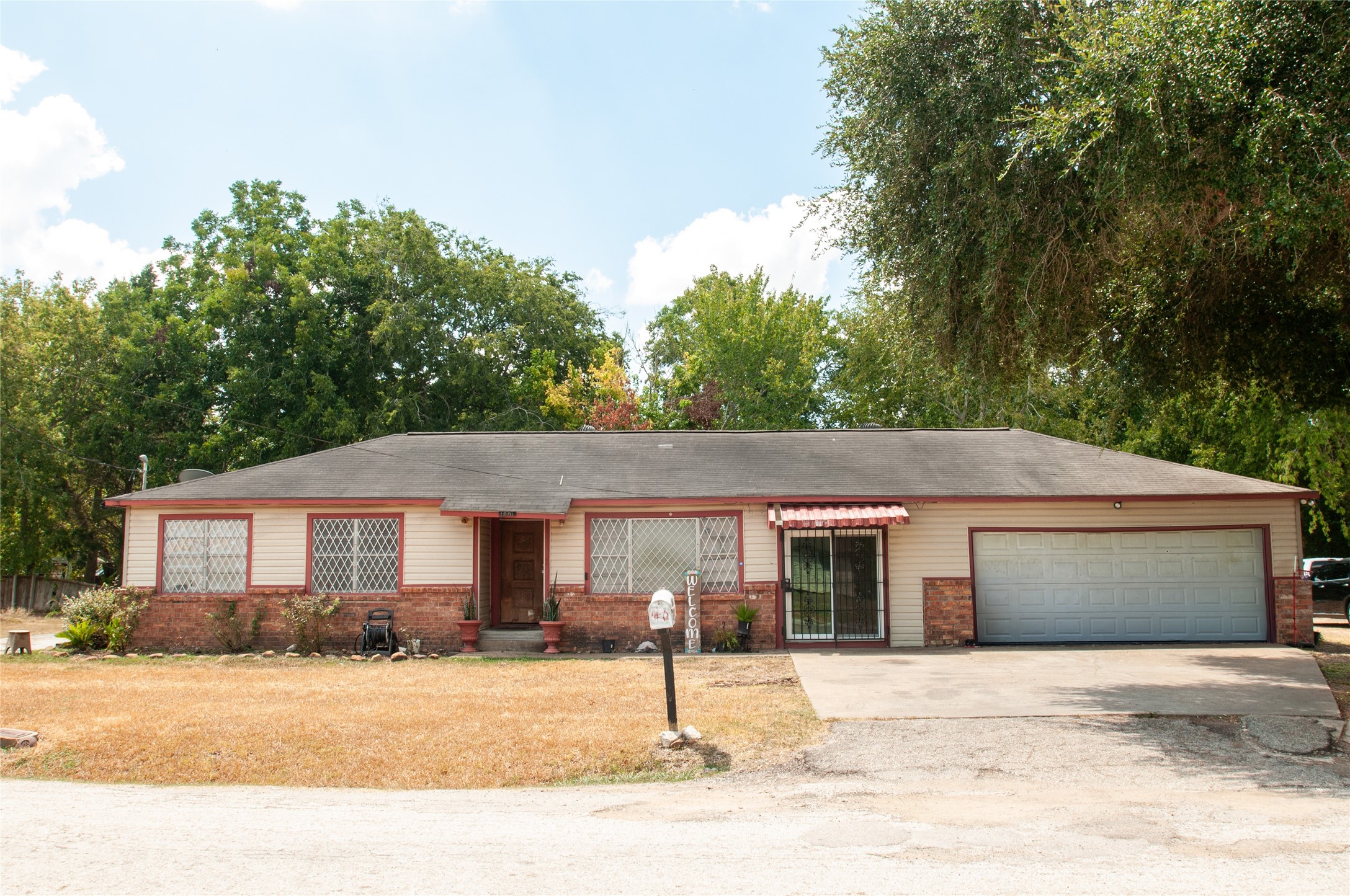1601 Harris Street Property Photo