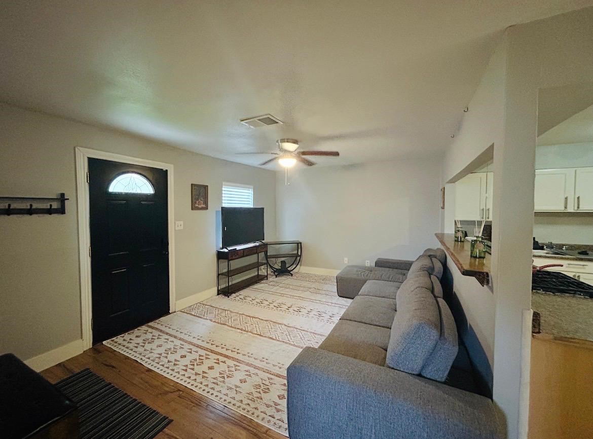 8137 Wetherby Lane Property Photo 2