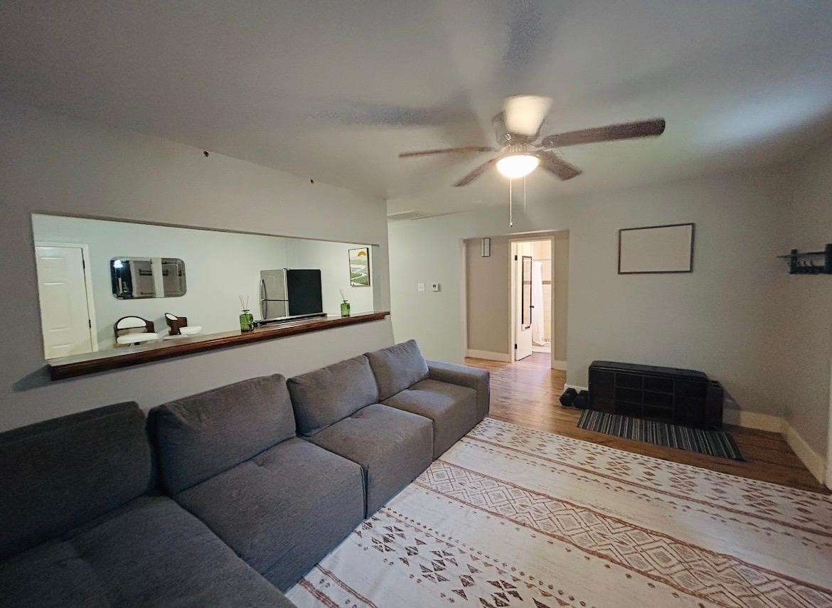 8137 Wetherby Lane Property Photo 3