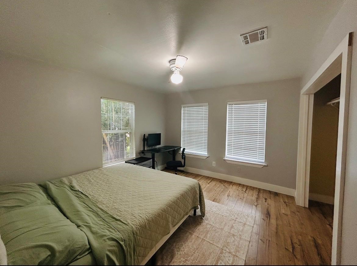 8137 Wetherby Lane Property Photo 4
