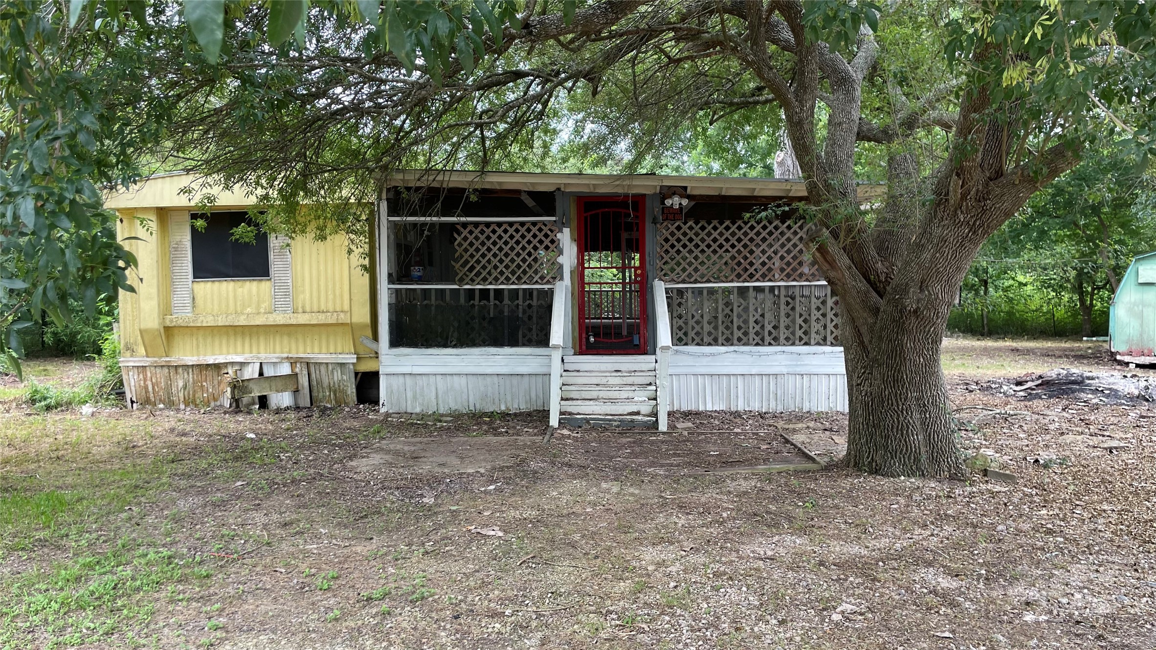 17501 County Road 116 Property Photo 1