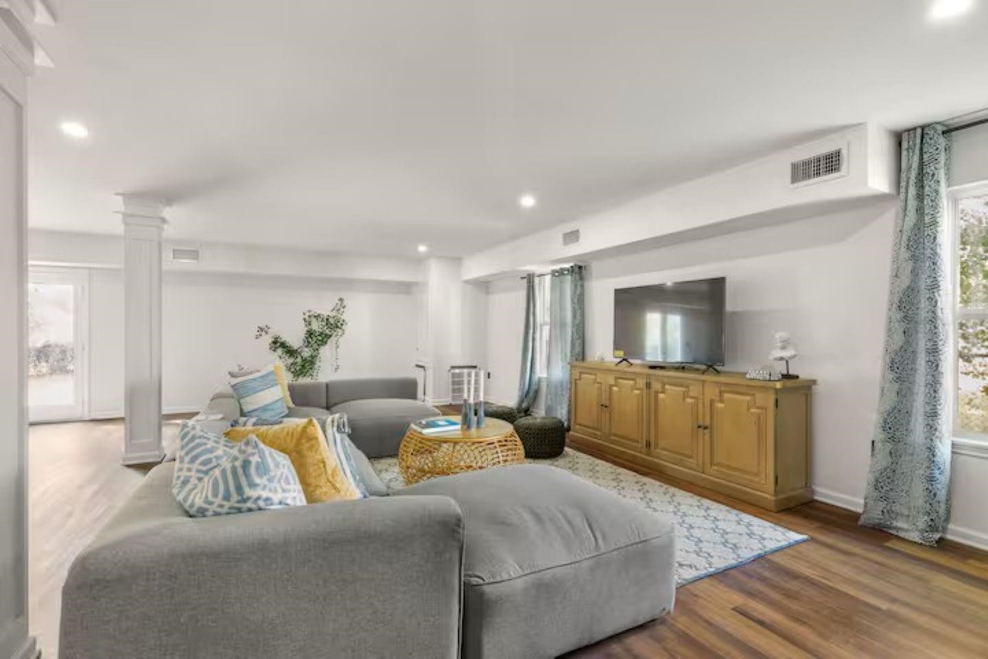 3516 Southmore Boulevard Property Photo 15