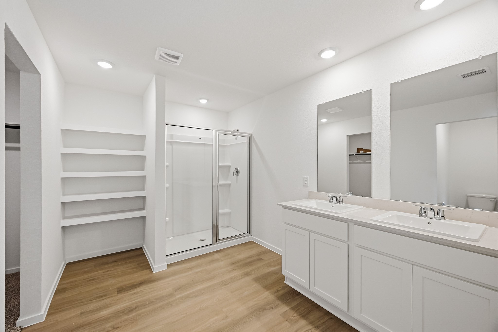 320 Tall Birch Drive Property Photo 13