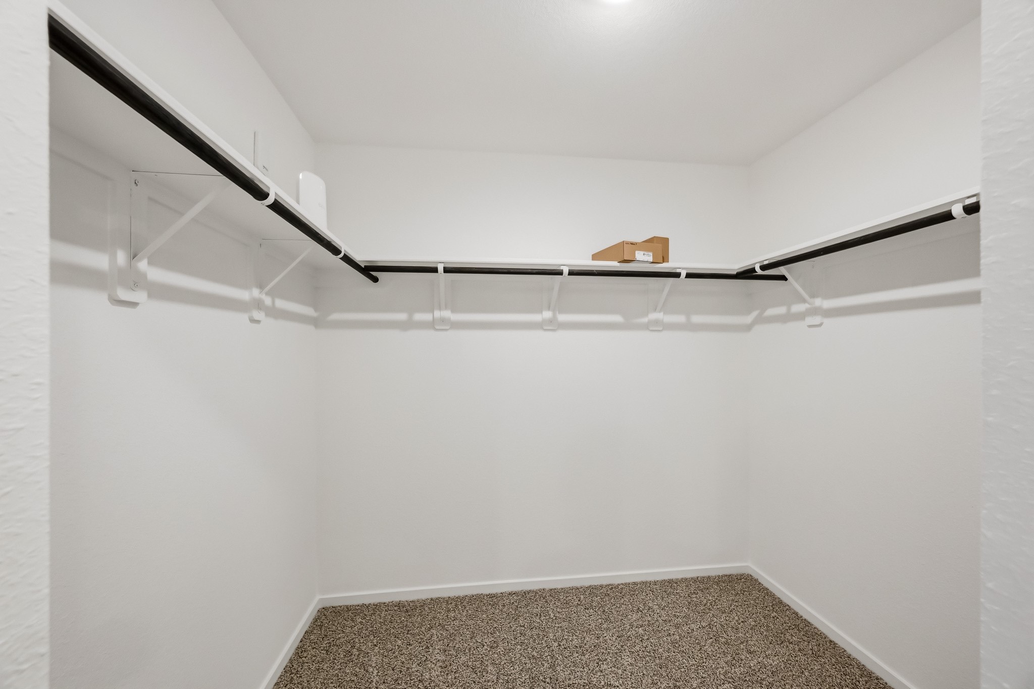 320 Tall Birch Drive Property Photo 16