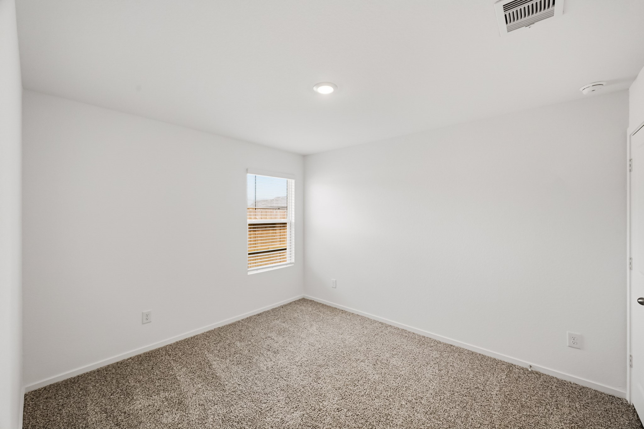 320 Tall Birch Drive Property Photo 20