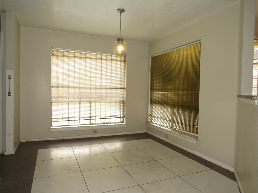 11718 Coachfield Lane Property Photo 6