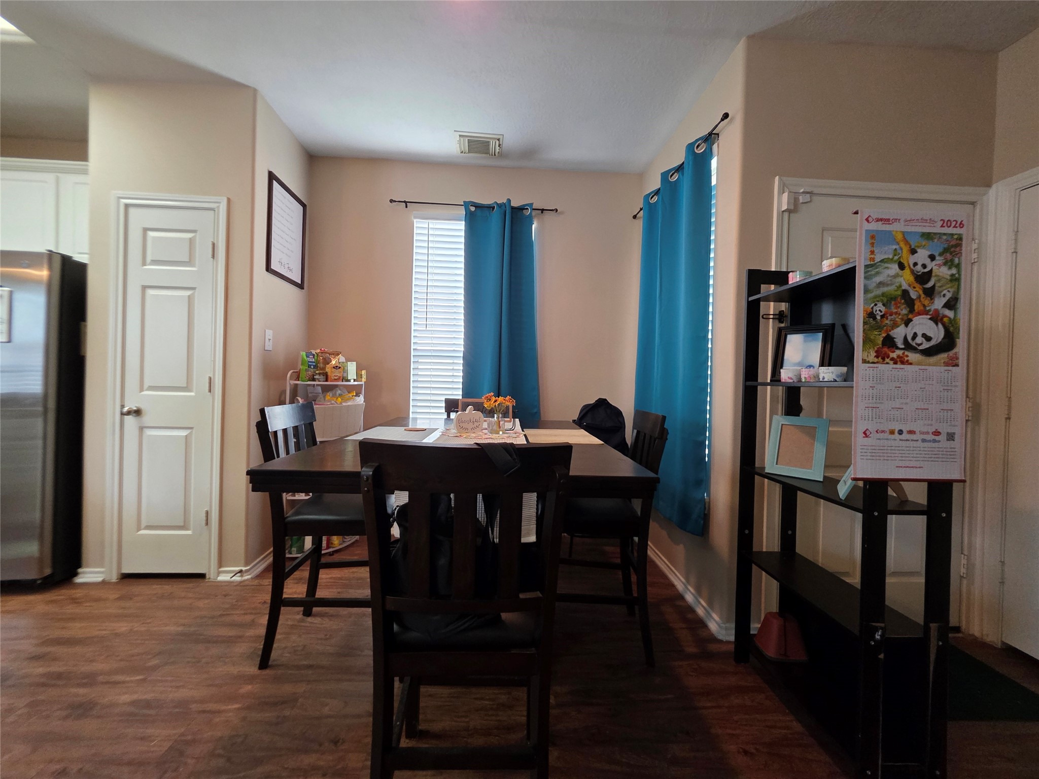 3409 Victorian Manor Lane Property Photo 2