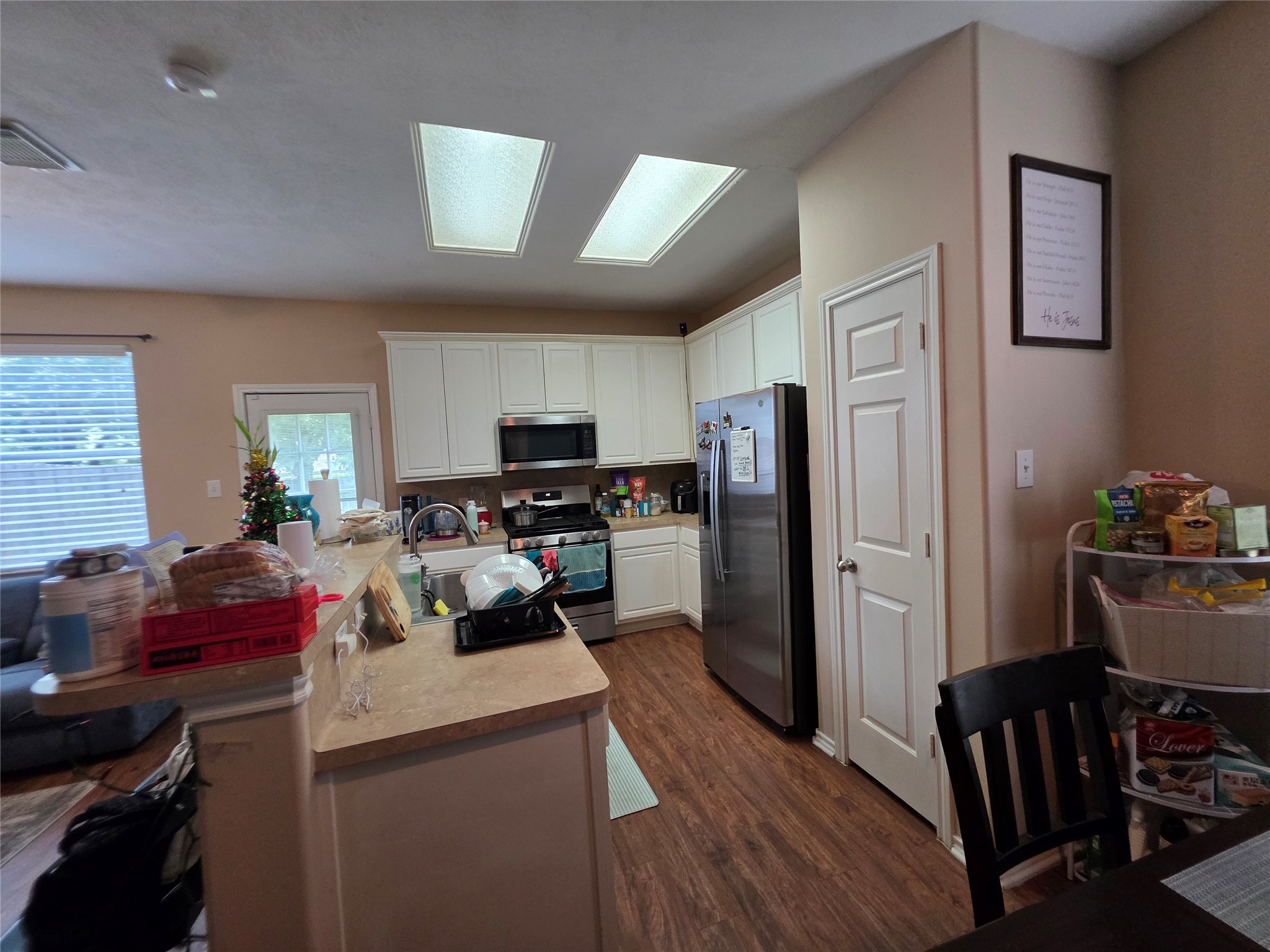 3409 Victorian Manor Lane Property Photo 3