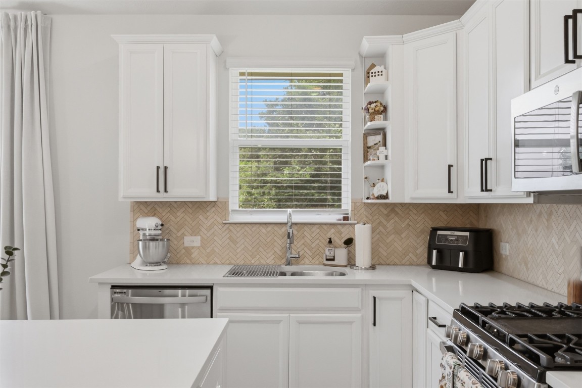 3812 Still Creek Loop Property Photo 6