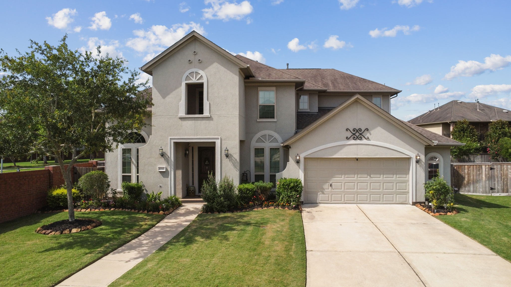 6510 Brady Springs Court Property Photo 2