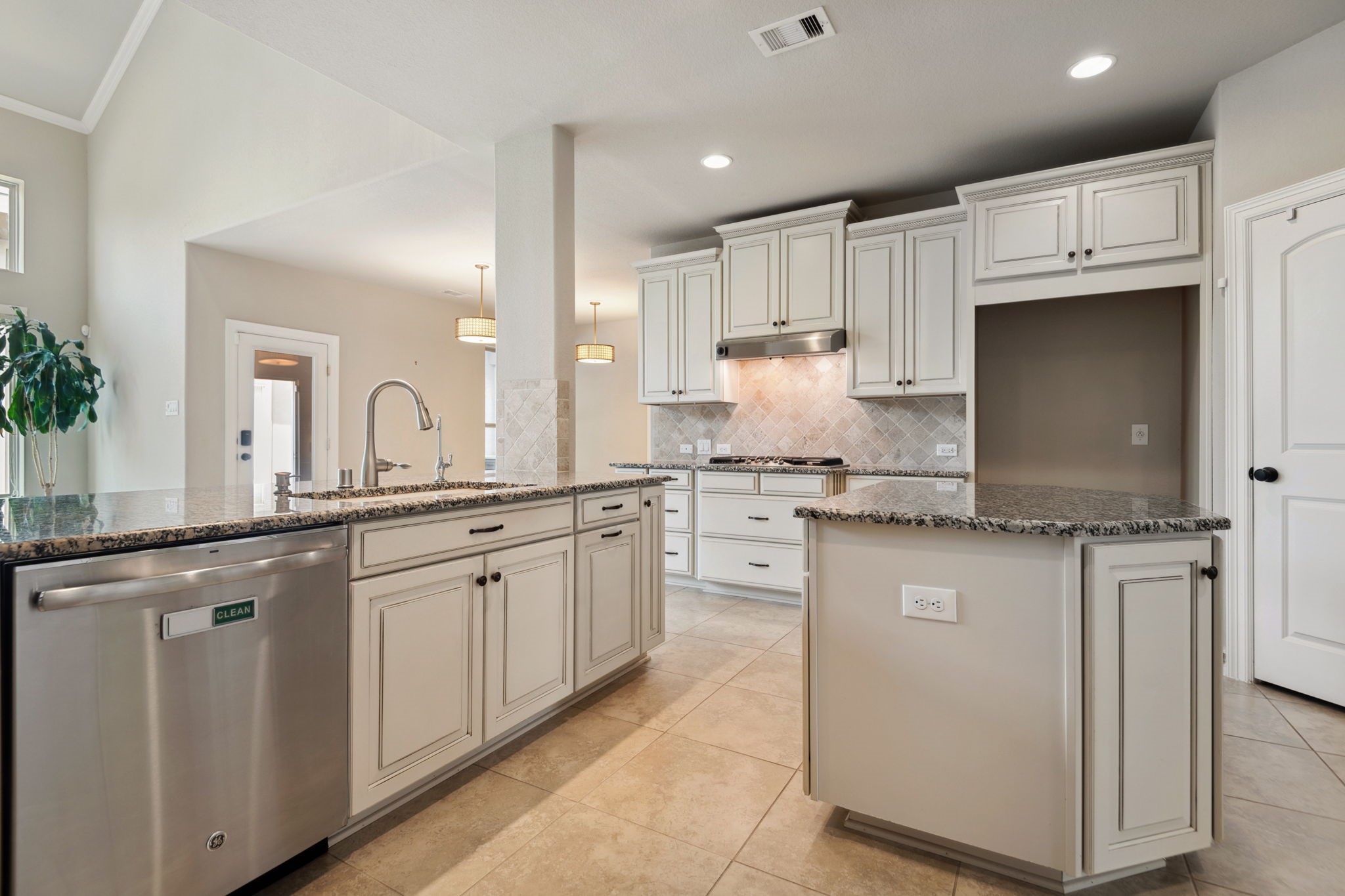 6510 Brady Springs Court Property Photo 12