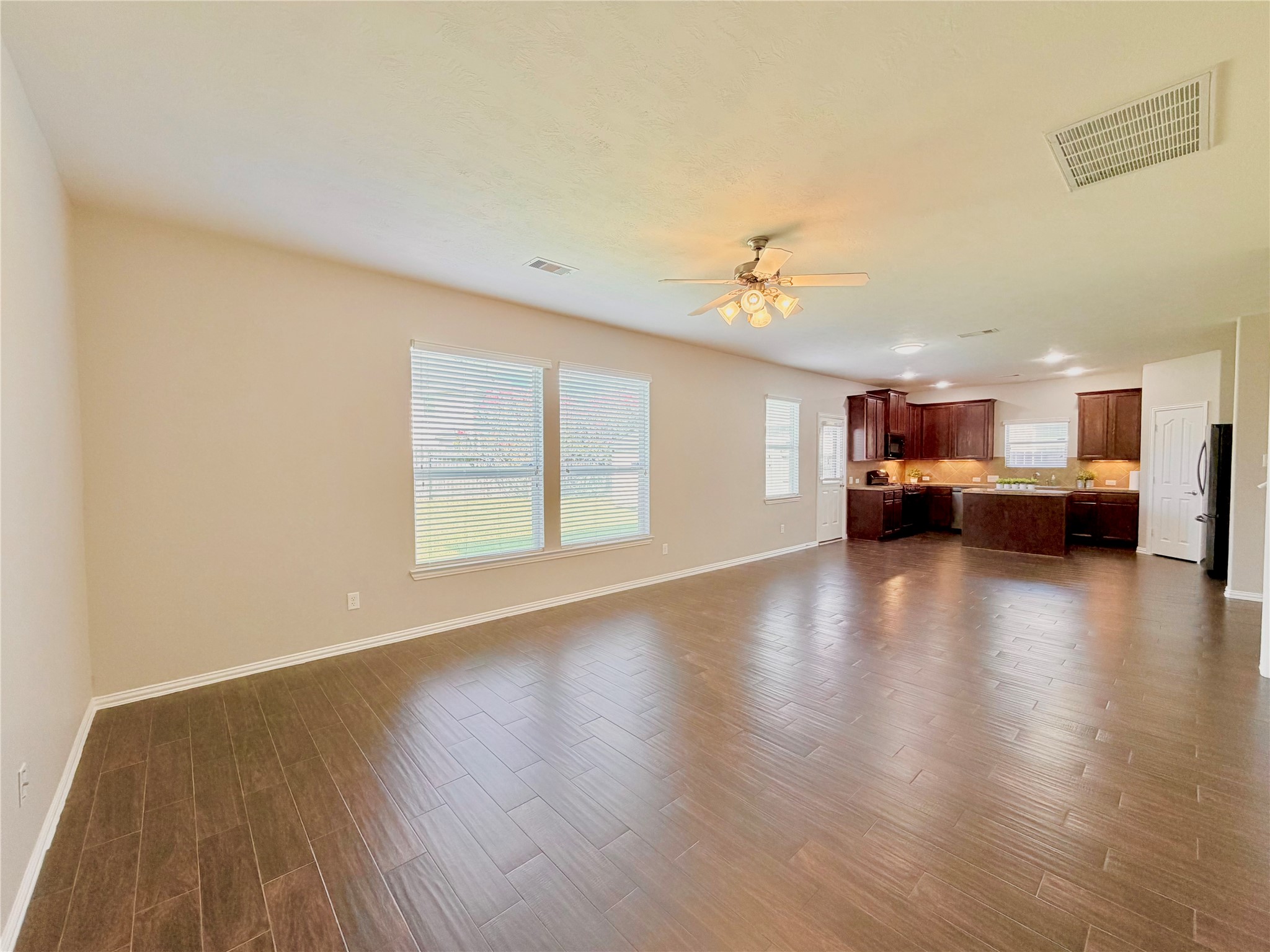 24514 Hikers Bend Drive Property Photo 5