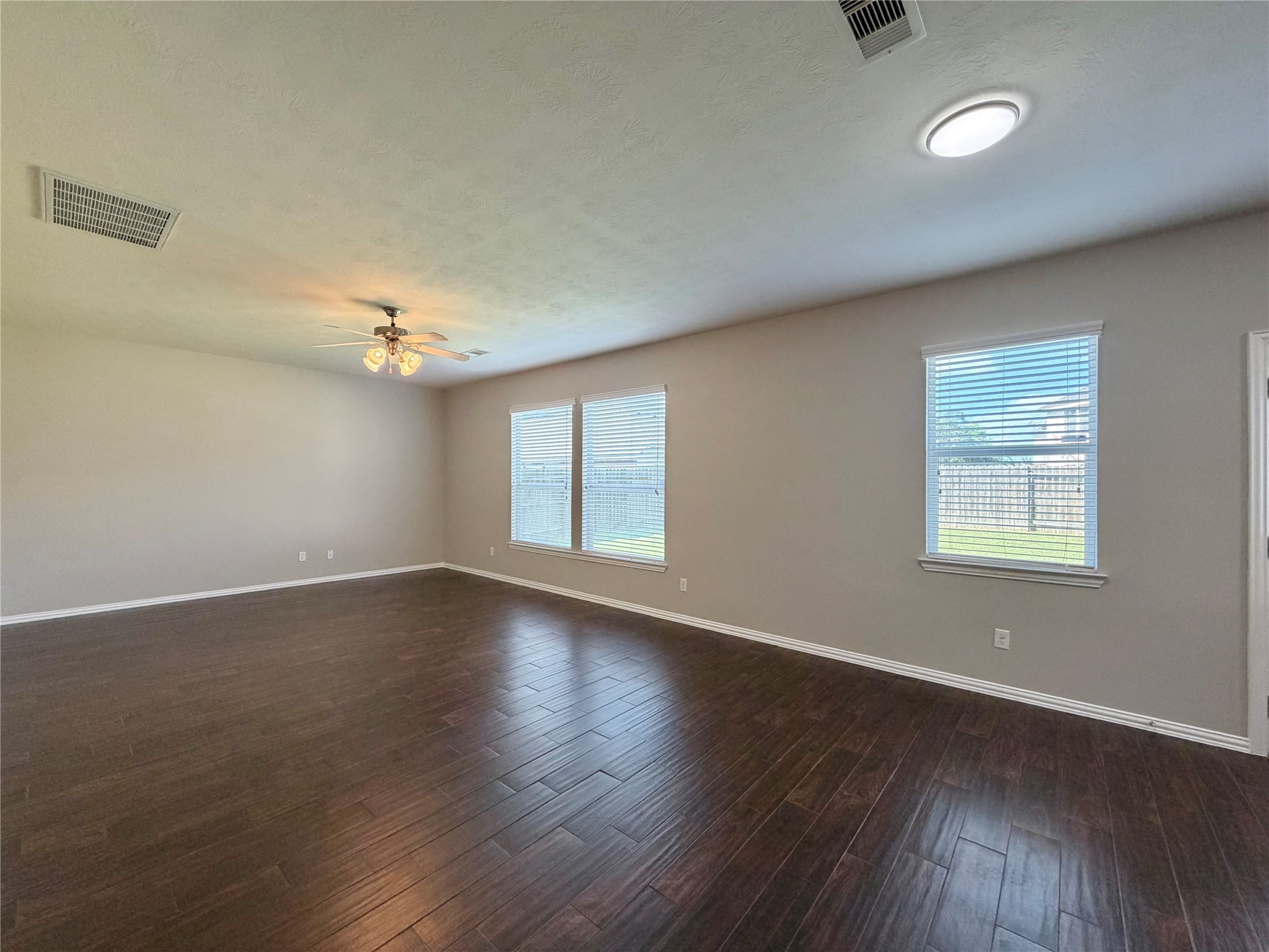 24514 Hikers Bend Drive Property Photo 7