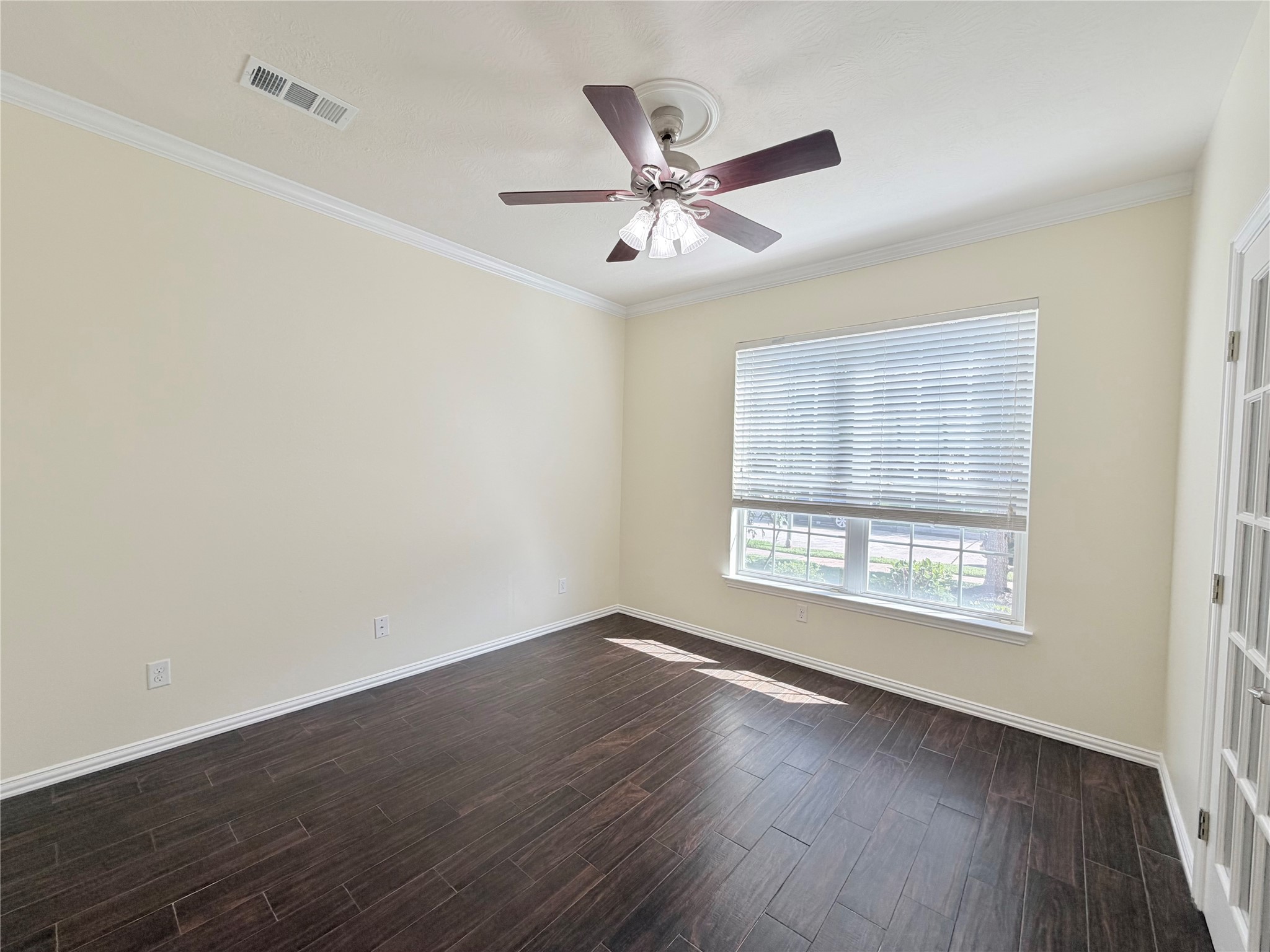 24514 Hikers Bend Drive Property Photo 10