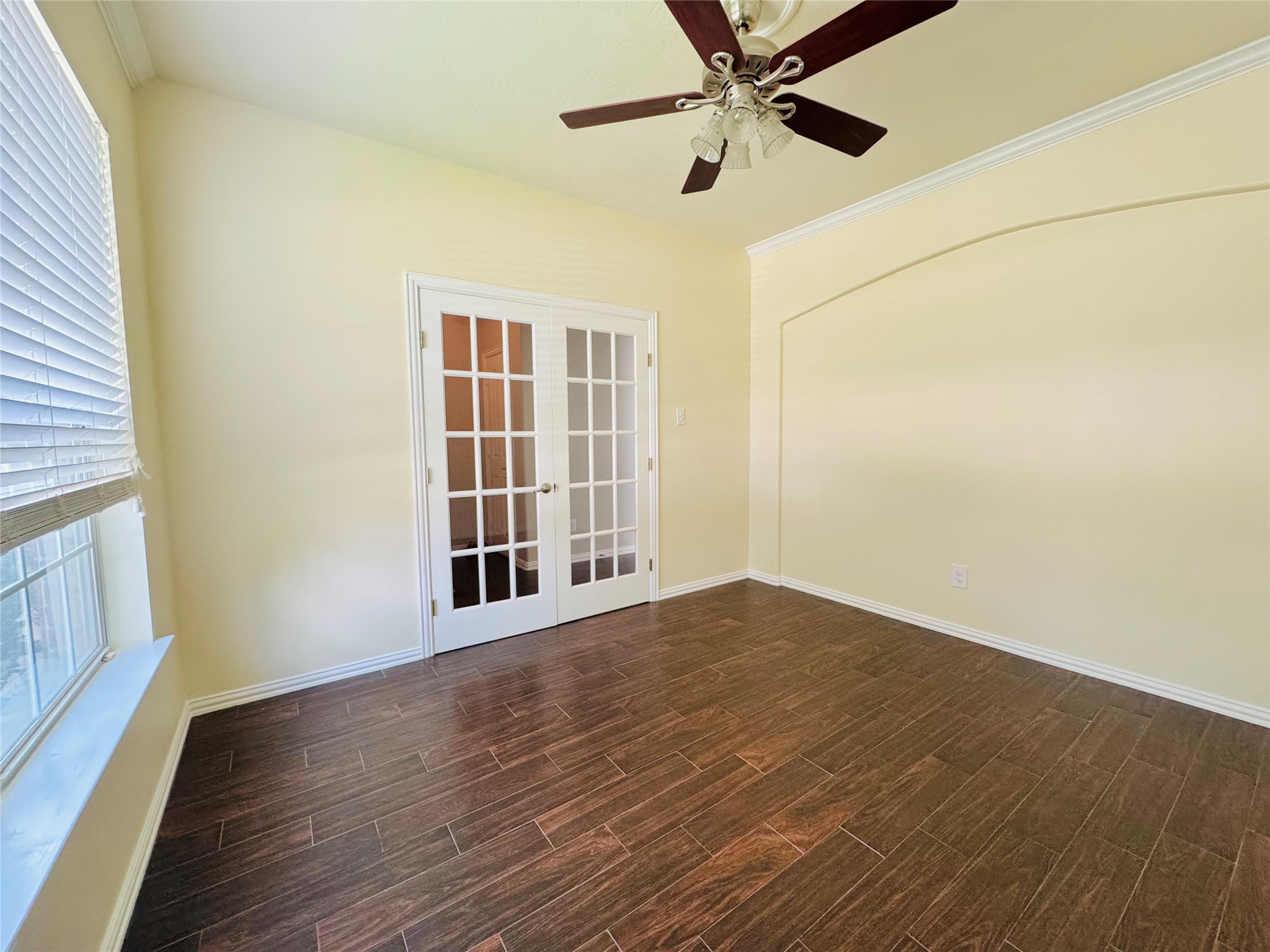 24514 Hikers Bend Drive Property Photo 12