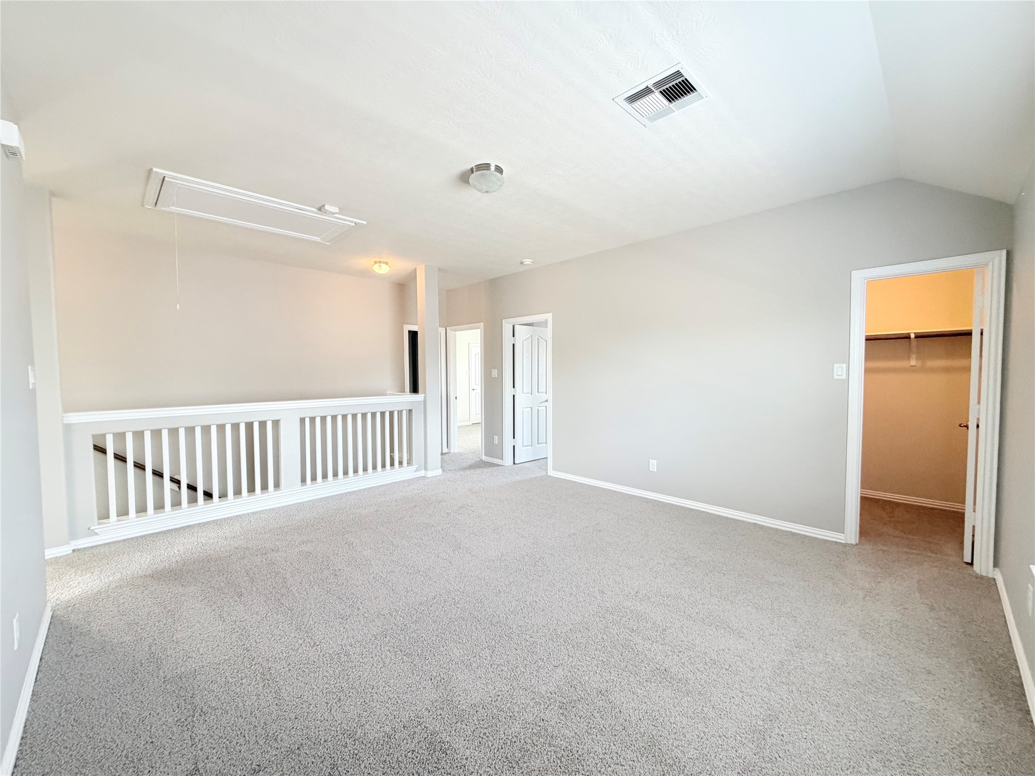 24514 Hikers Bend Drive Property Photo 13