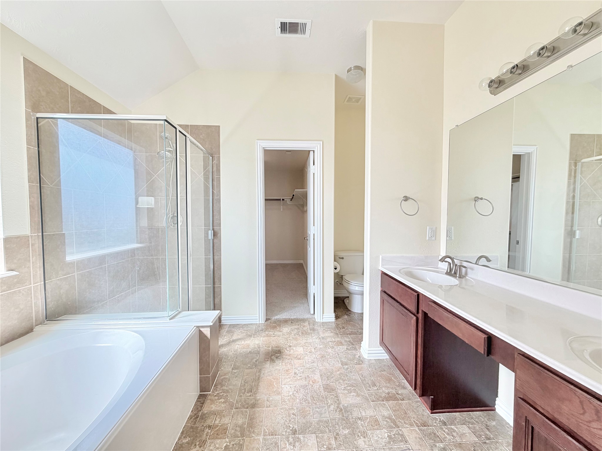 24514 Hikers Bend Drive Property Photo 18