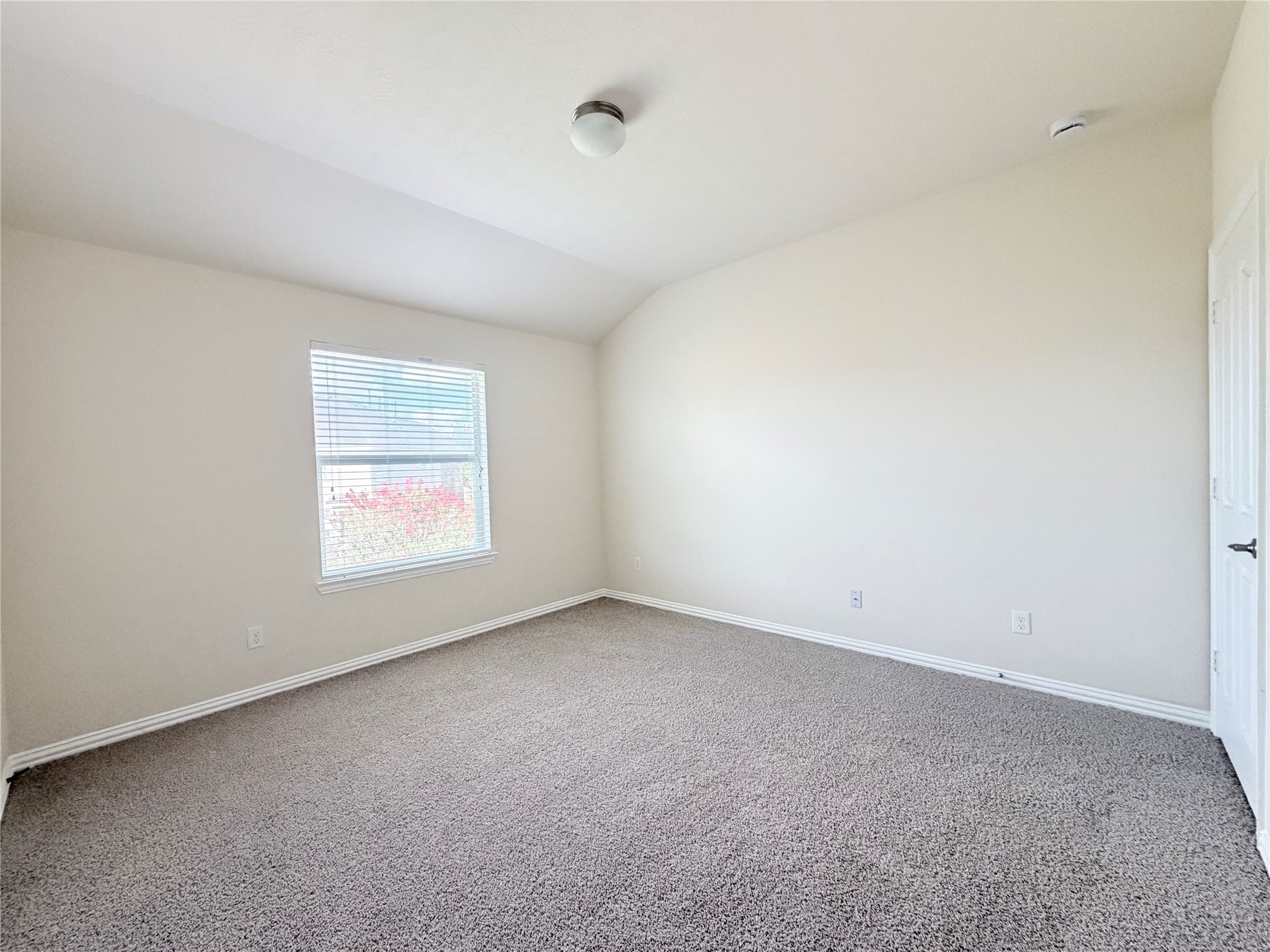 24514 Hikers Bend Drive Property Photo 22