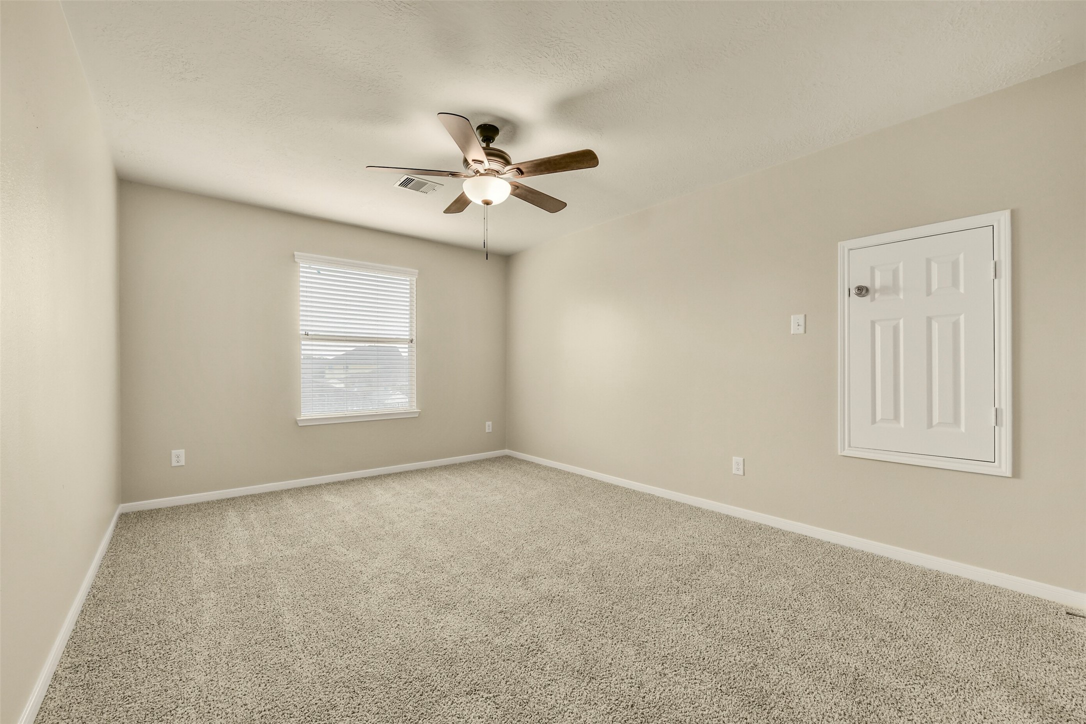 5002 Creekside Avenue Property Photo 22