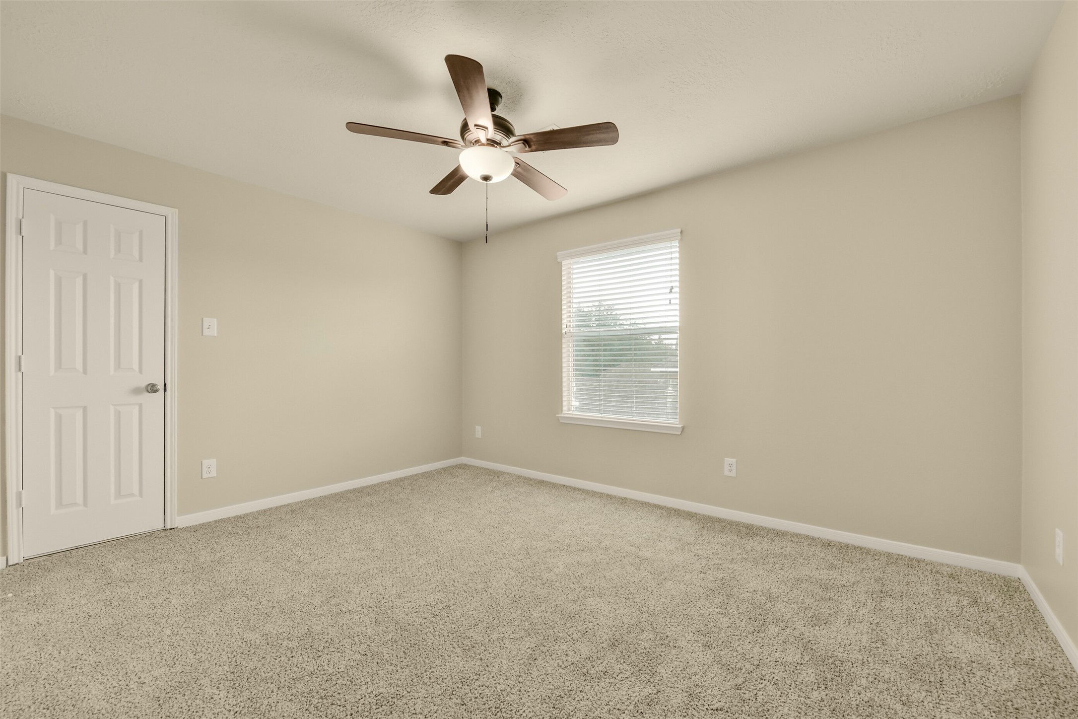 5002 Creekside Avenue Property Photo 25