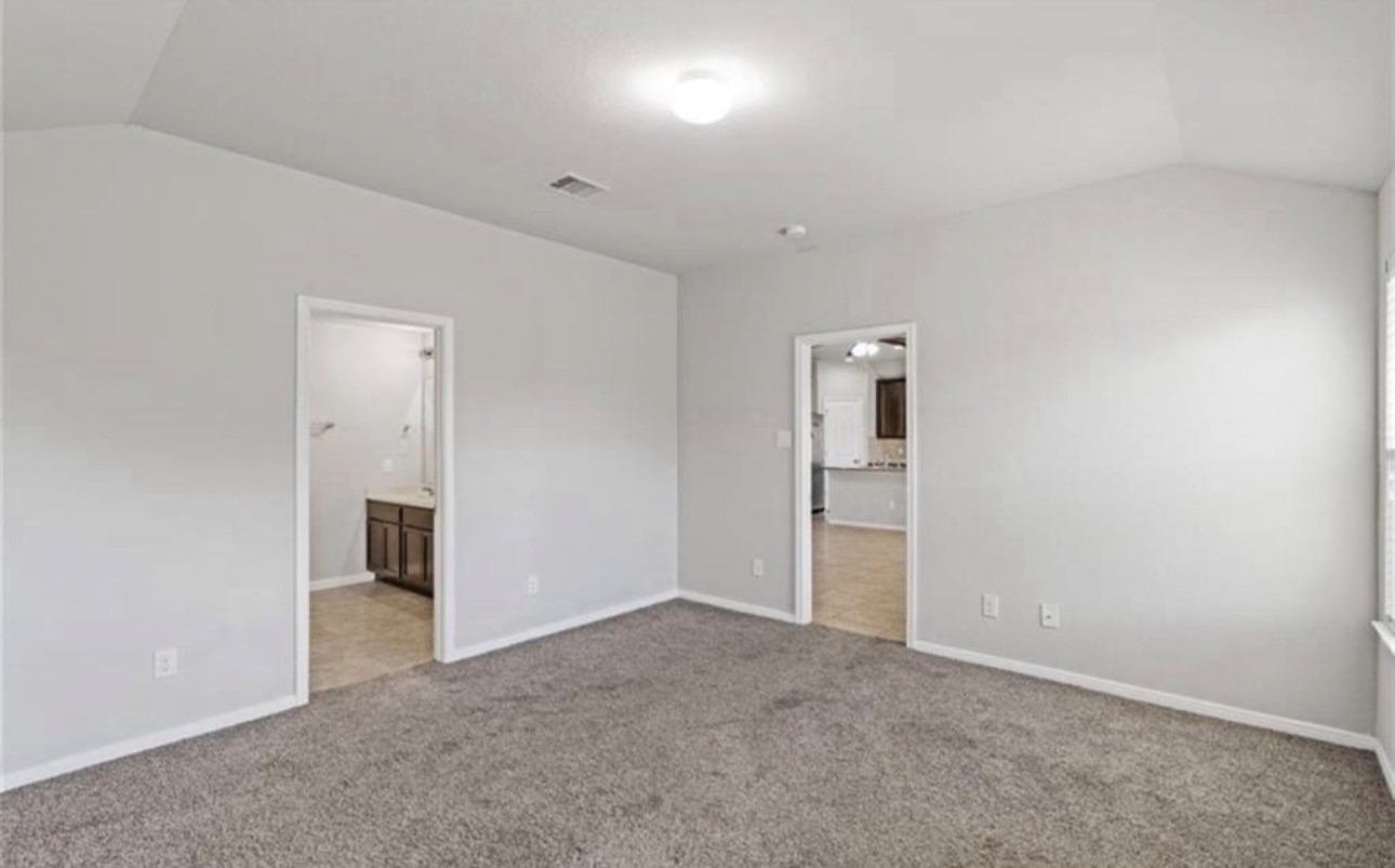 9514 Matilda Creek Property Photo 6