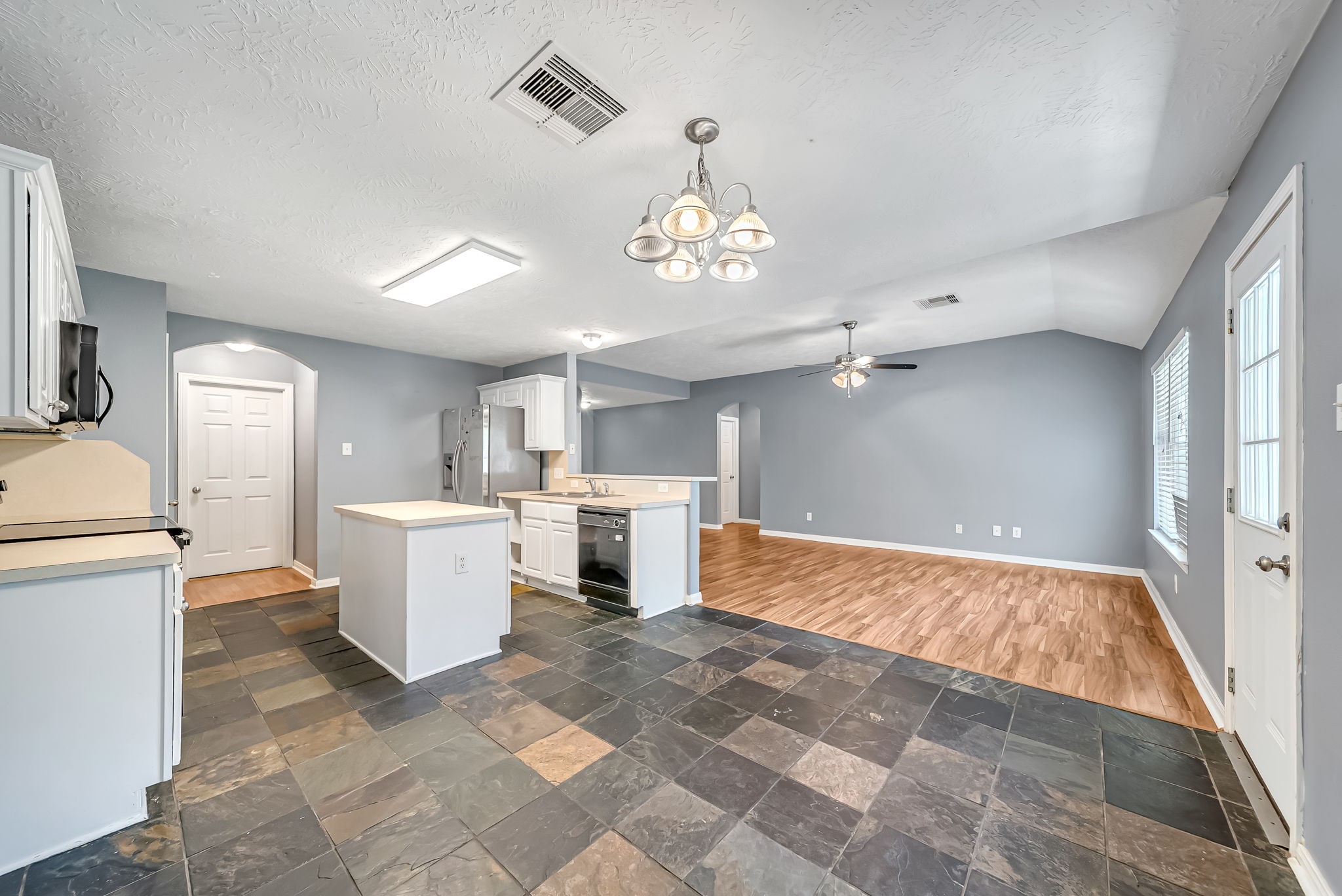 16393 Ryan Guinn Way Property Photo 12