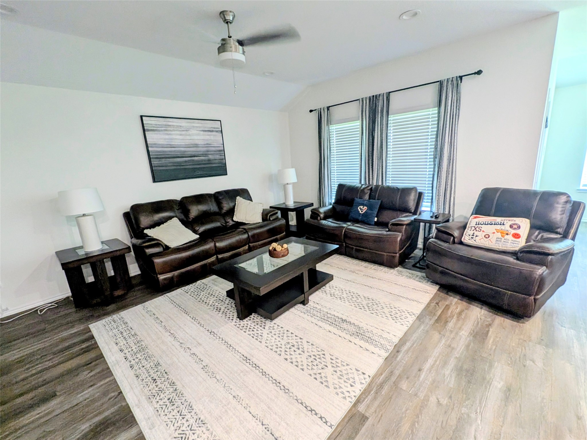 4988 Blue Beetle Ridge Drive Property Photo 12