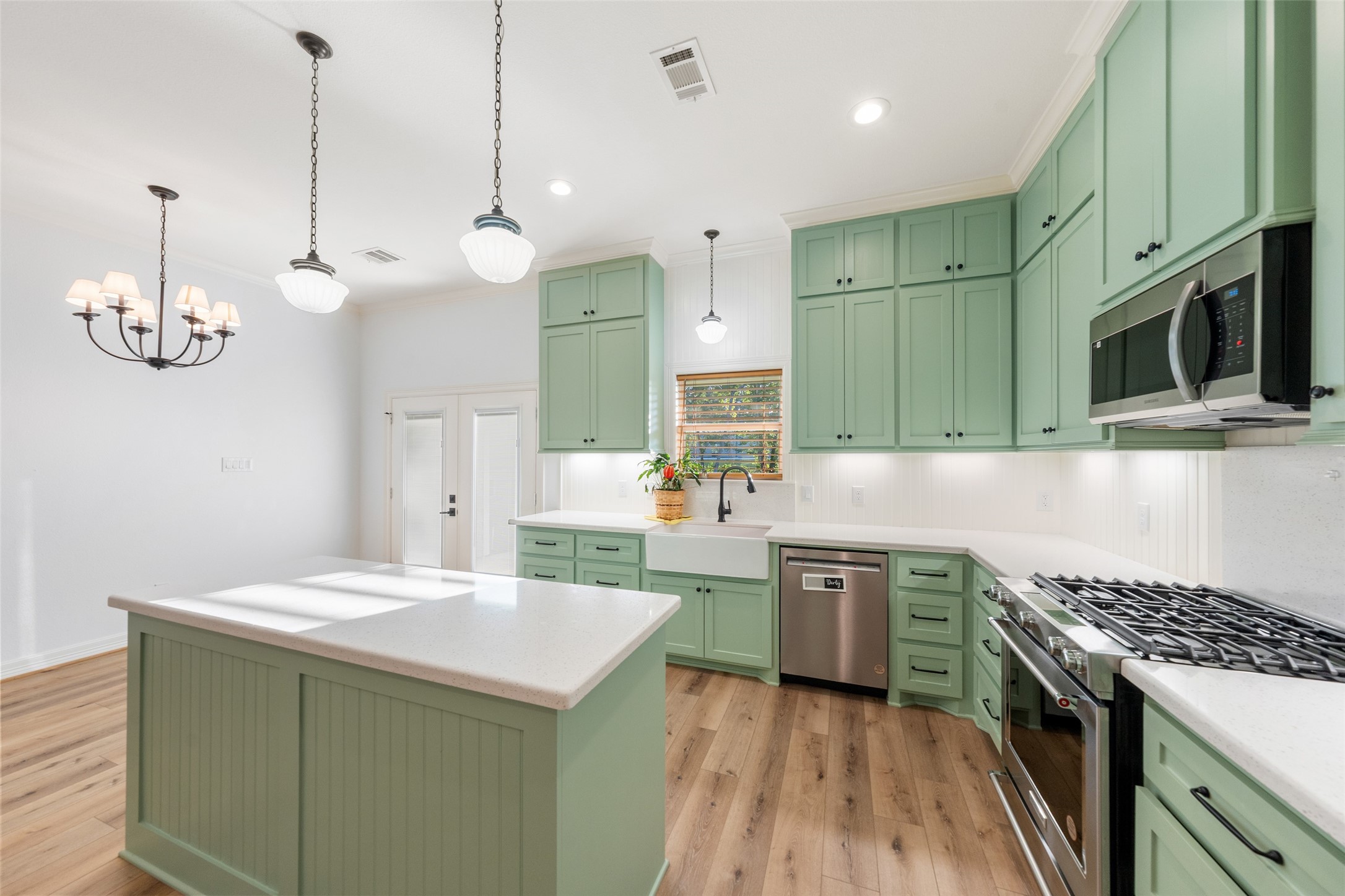 140 Faulkner Avenue Property Photo 14