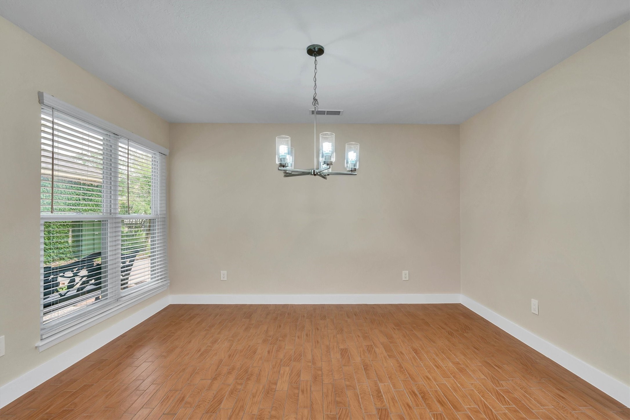 2163 Paso Rello Drive Property Photo 10