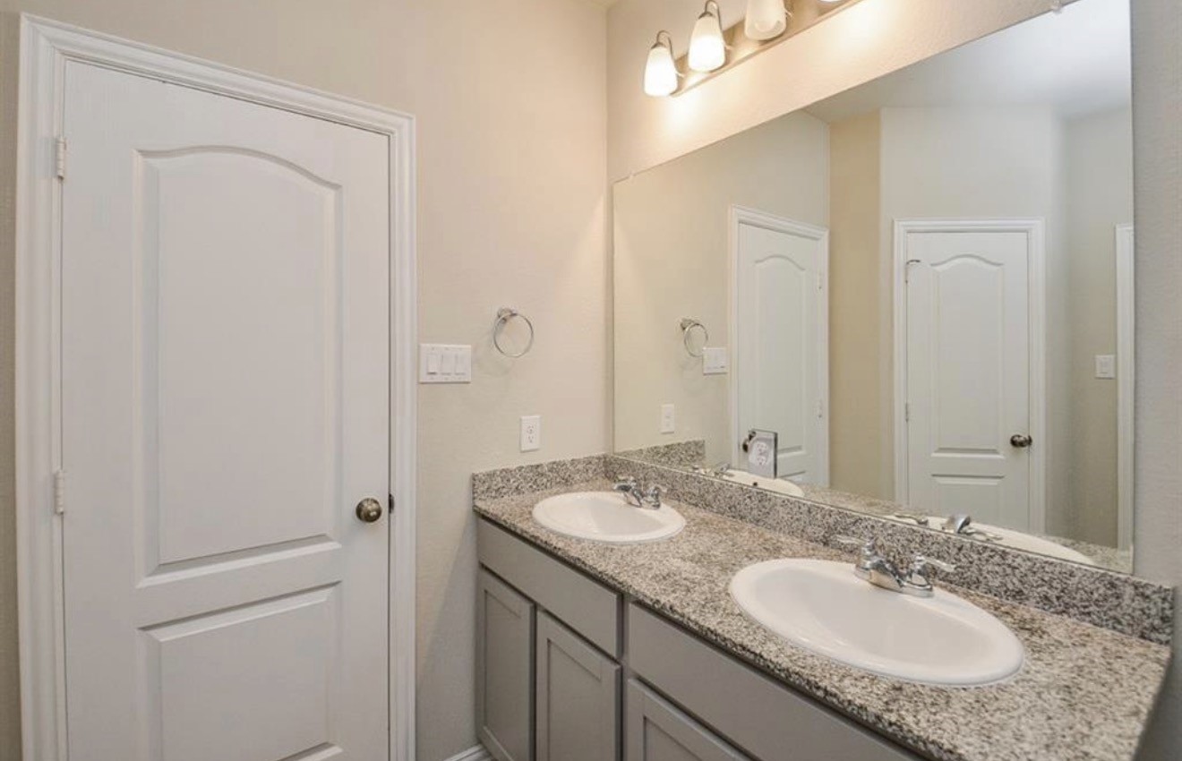 7414 Arabian Moon Trail Property Photo 10