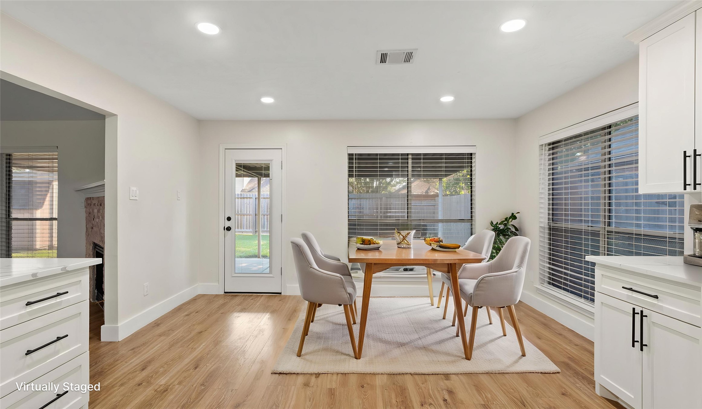 1118 Glenmeadows Drive Property Photo 16