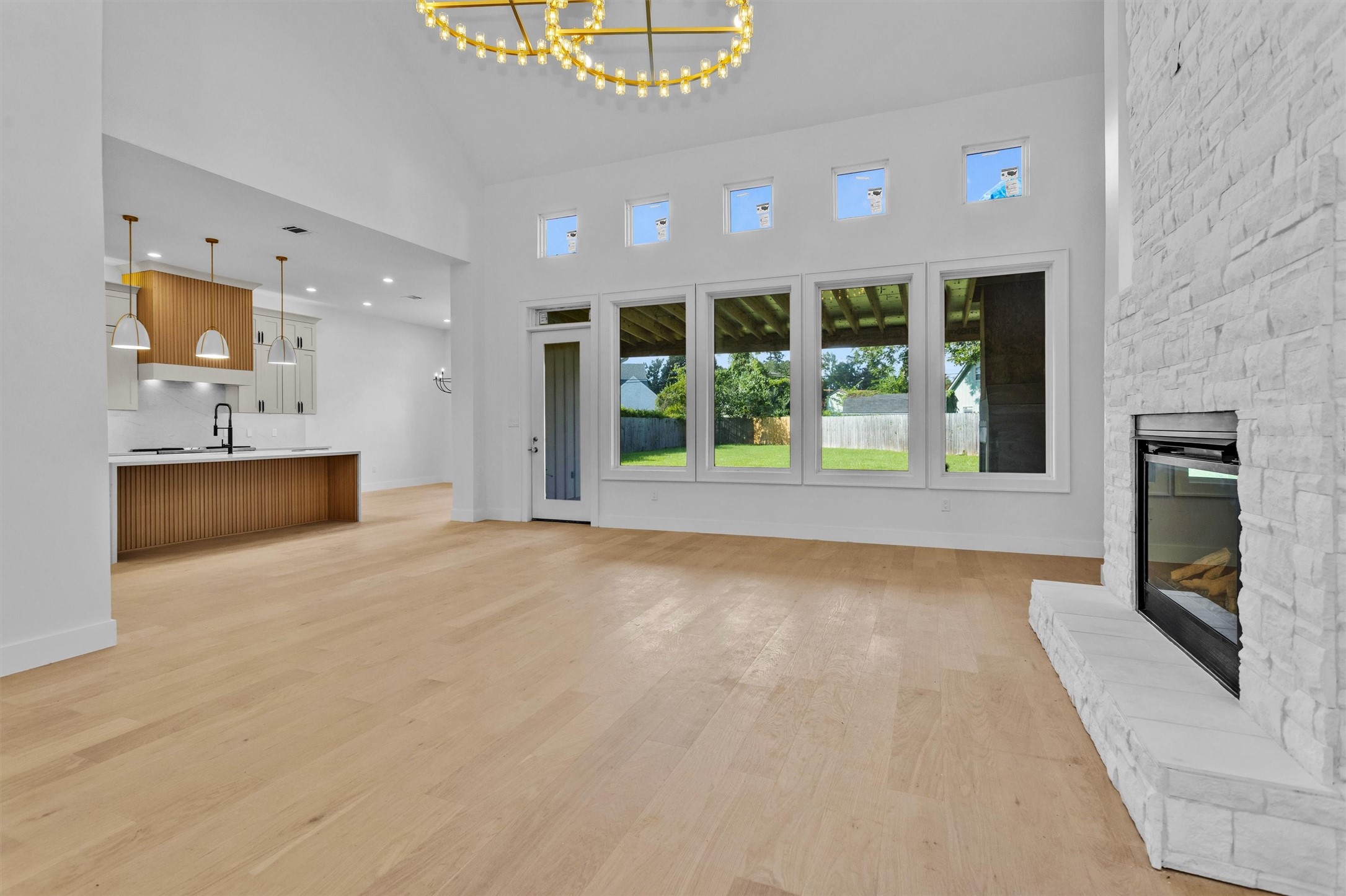 1806 De Milo Drive Property Photo 7