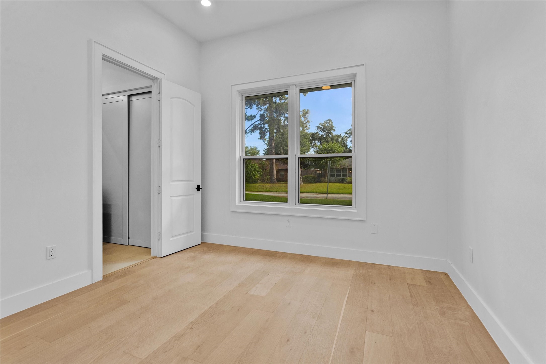 1806 De Milo Drive Property Photo 30