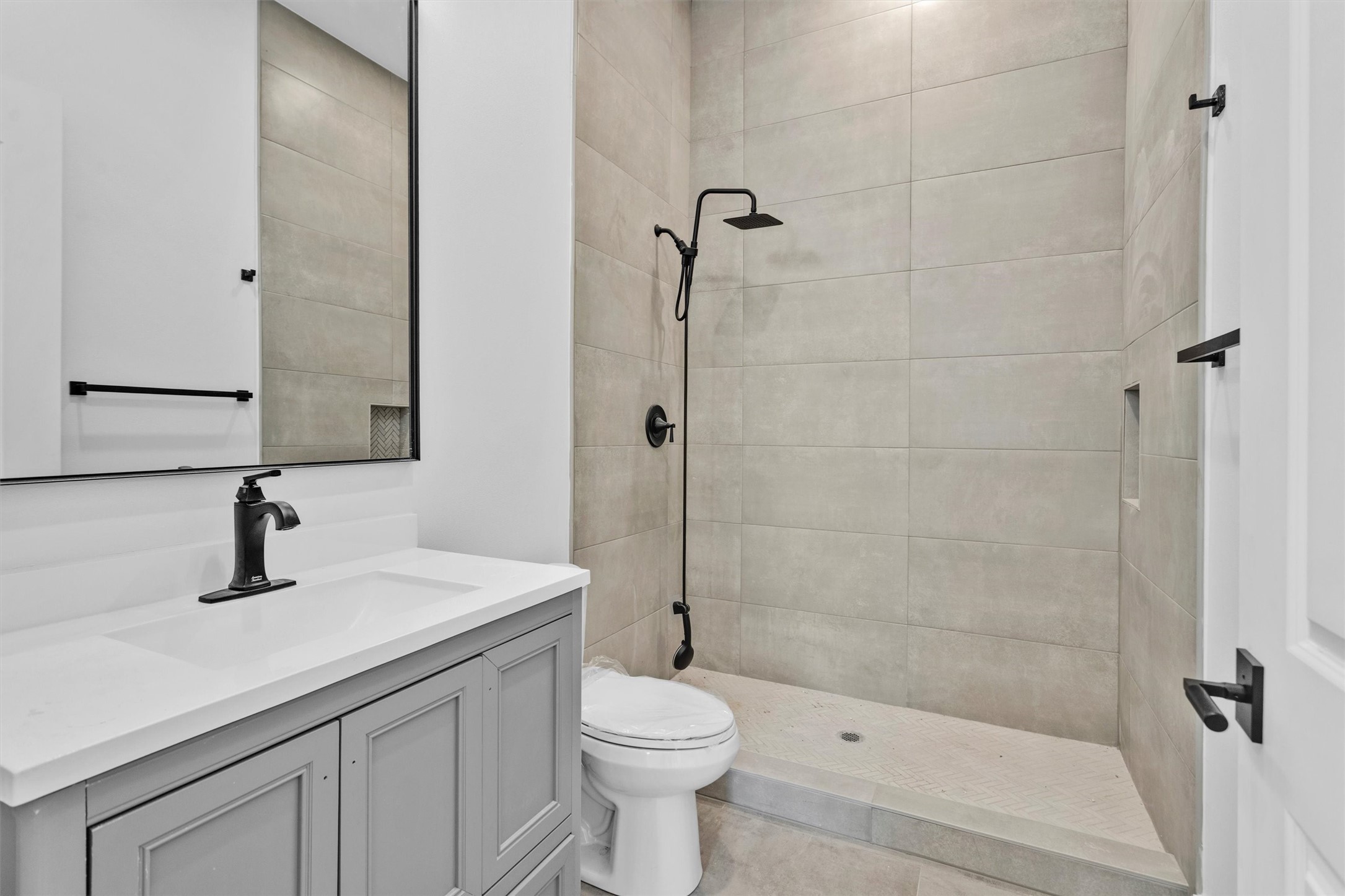 1806 De Milo Drive Property Photo 37