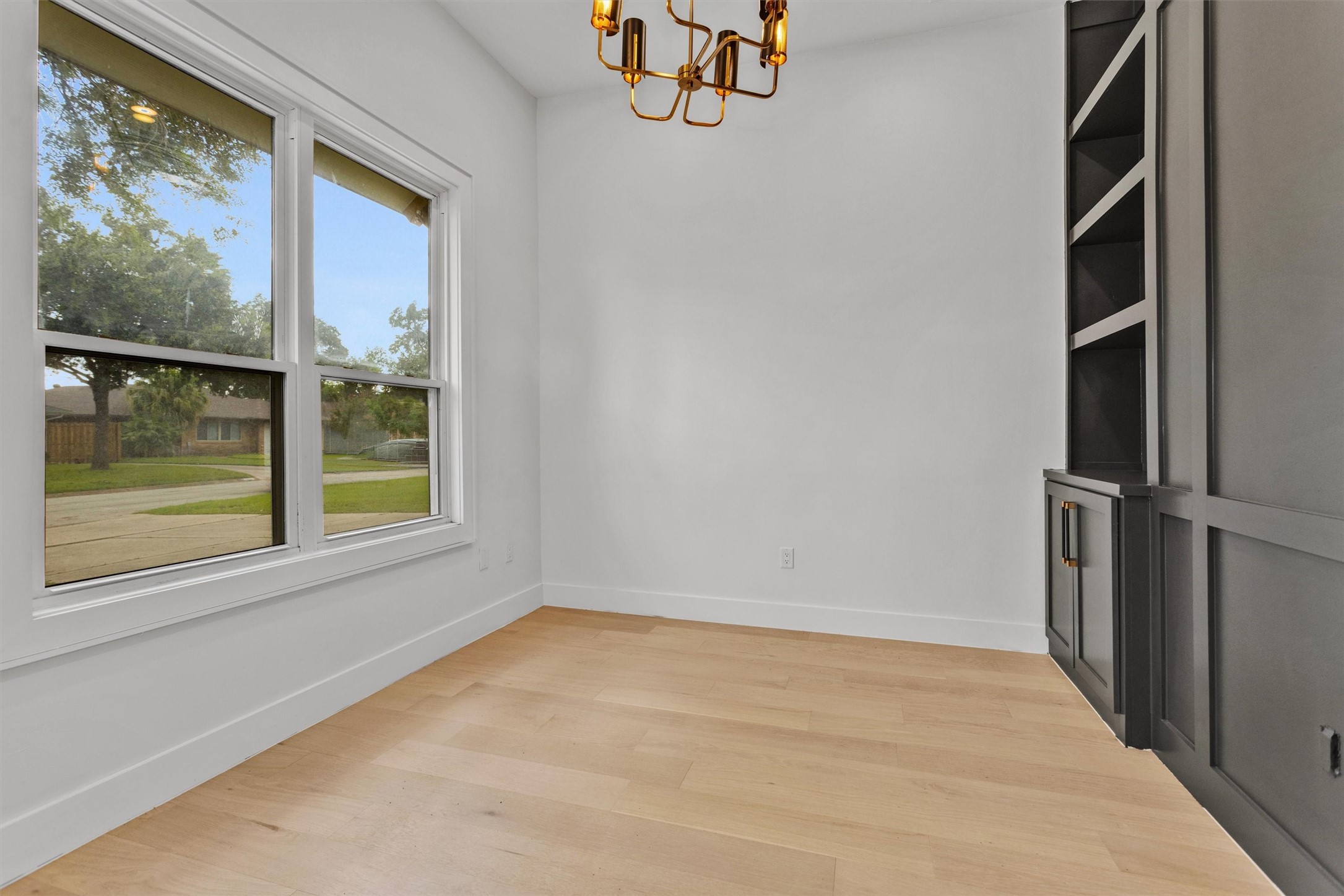 1806 De Milo Drive Property Photo 38