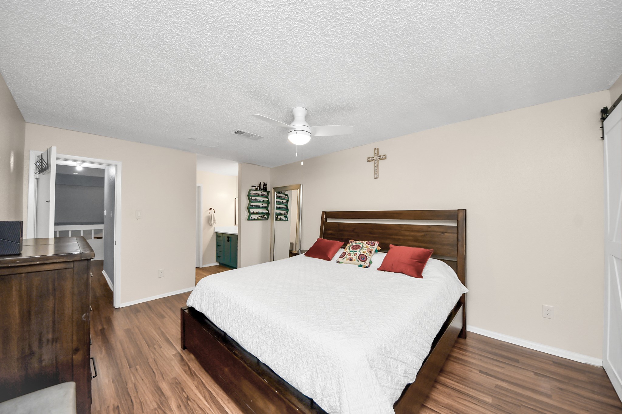 6142 W Airport Boulevard 15 Property Photo 22
