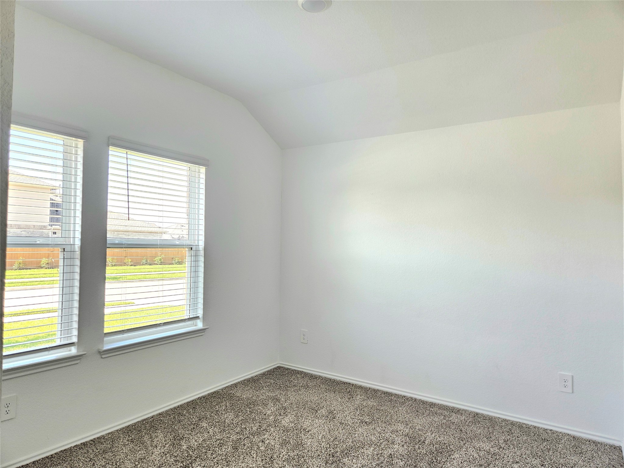 5029 Almond Terrace Drive Property Photo 4
