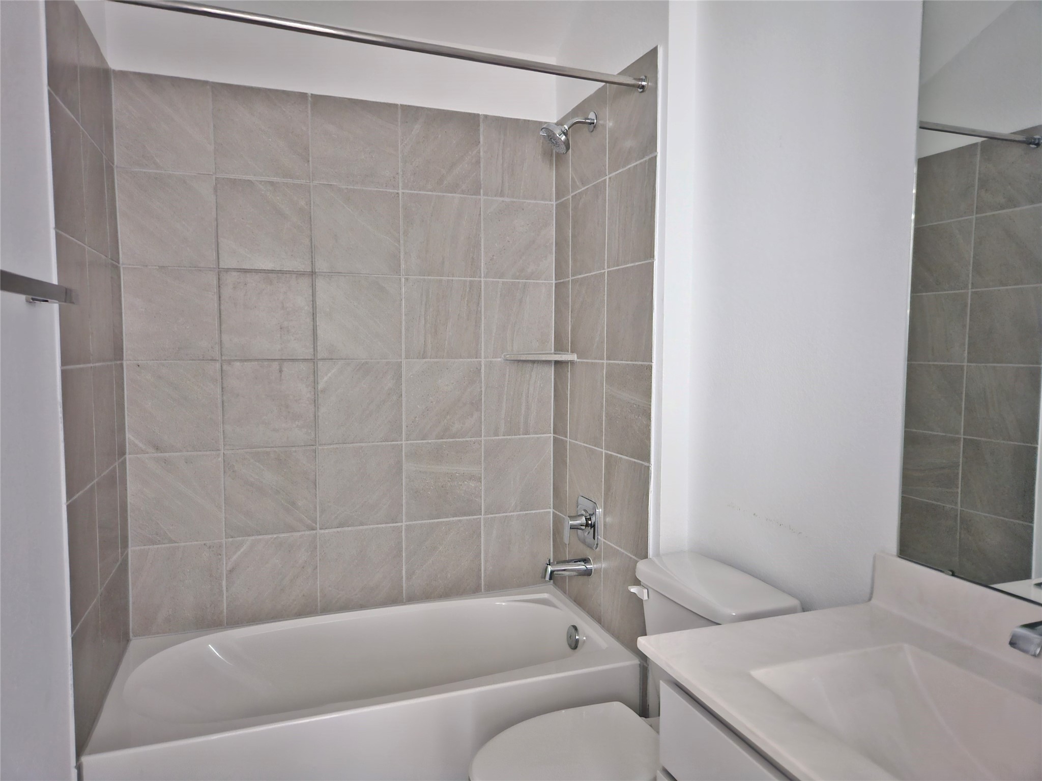 5029 Almond Terrace Drive Property Photo 6