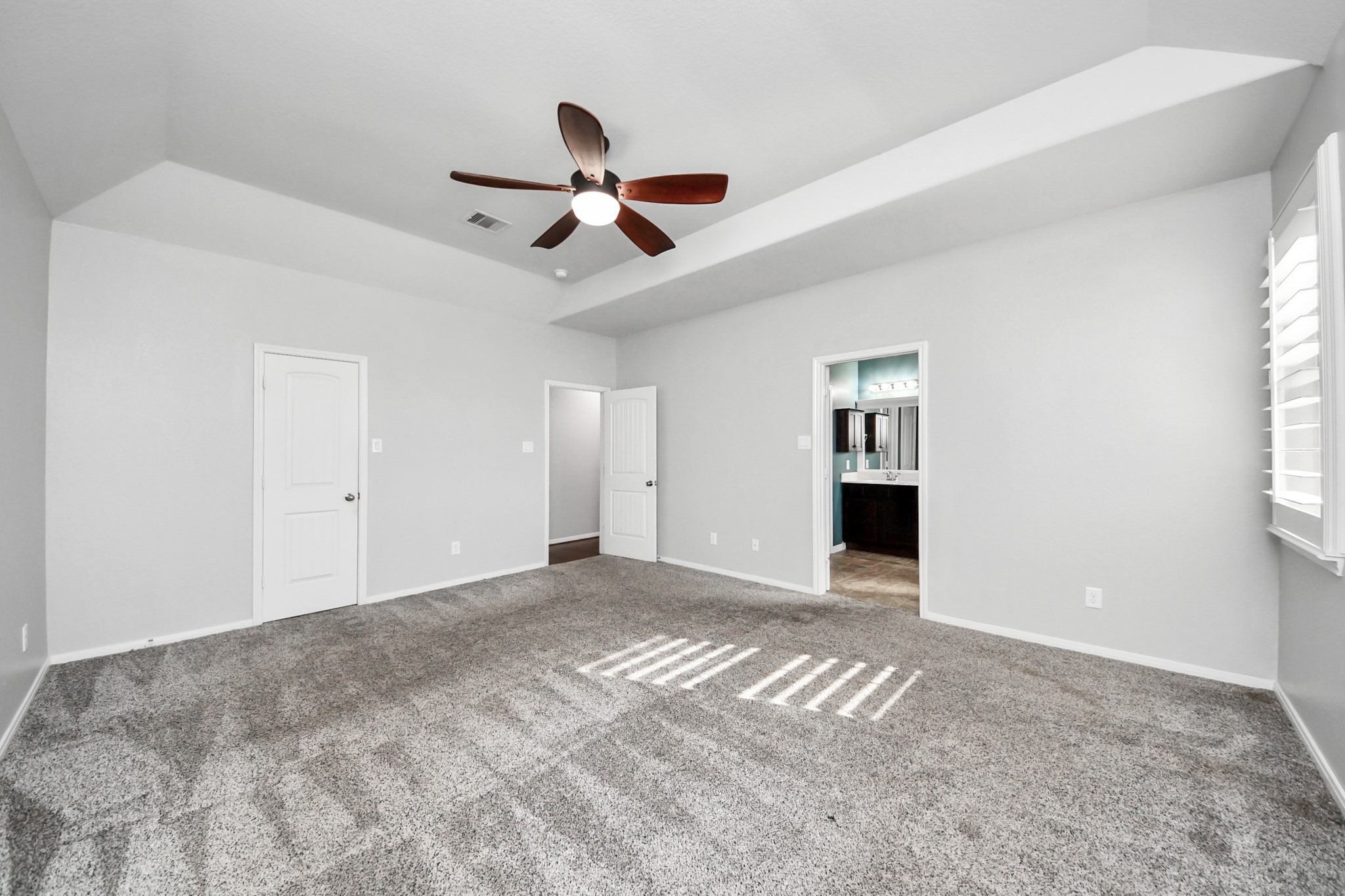 1111 Wheatfield Court Property Photo 19