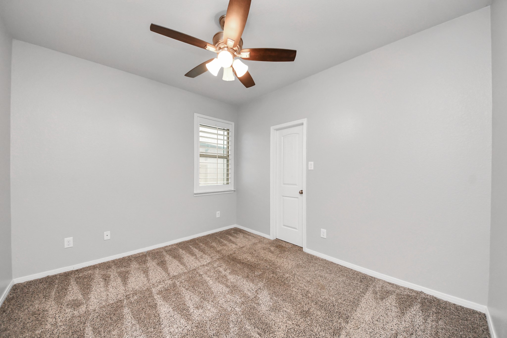 1111 Wheatfield Court Property Photo 26