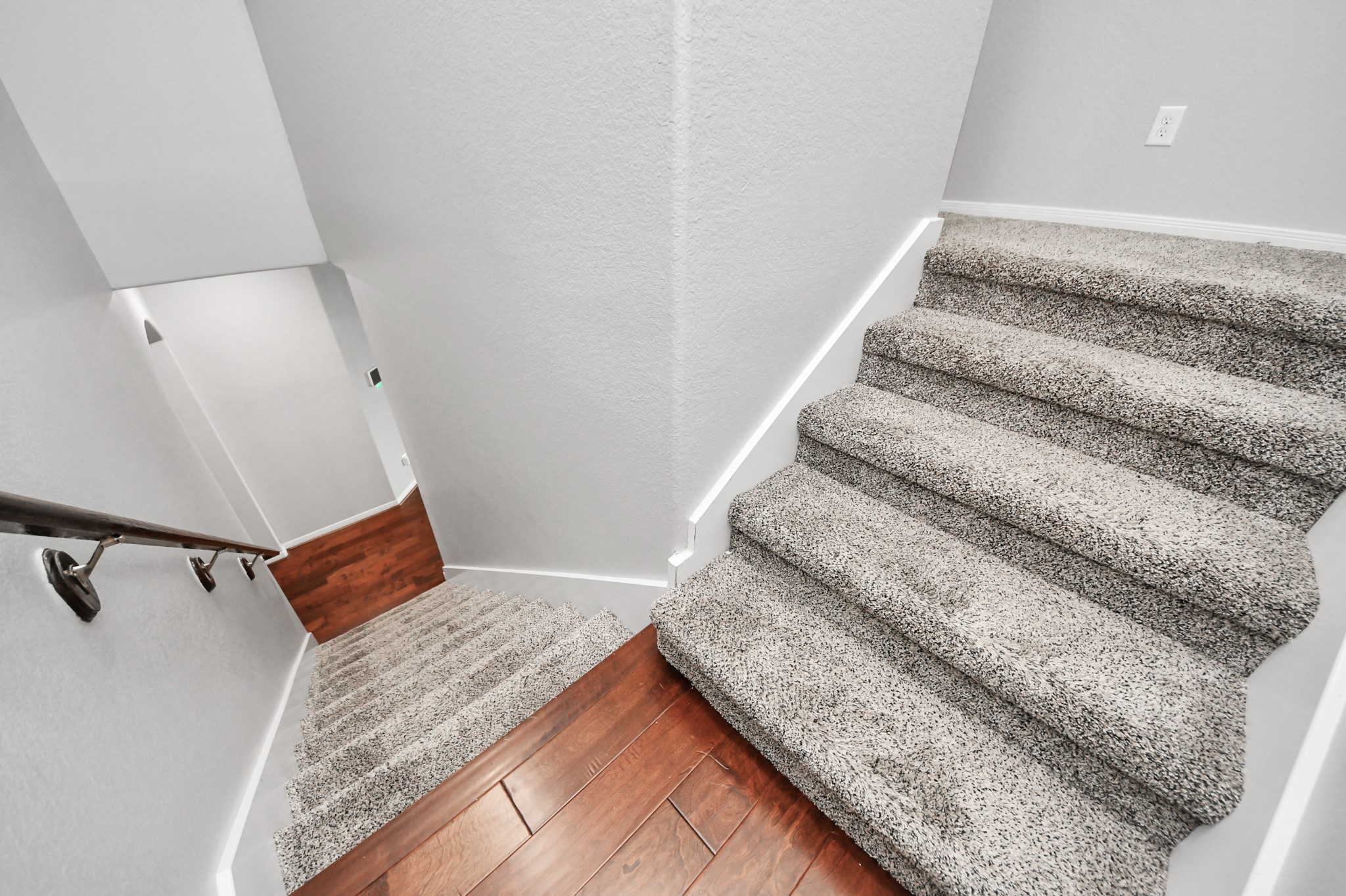 1111 Wheatfield Court Property Photo 30
