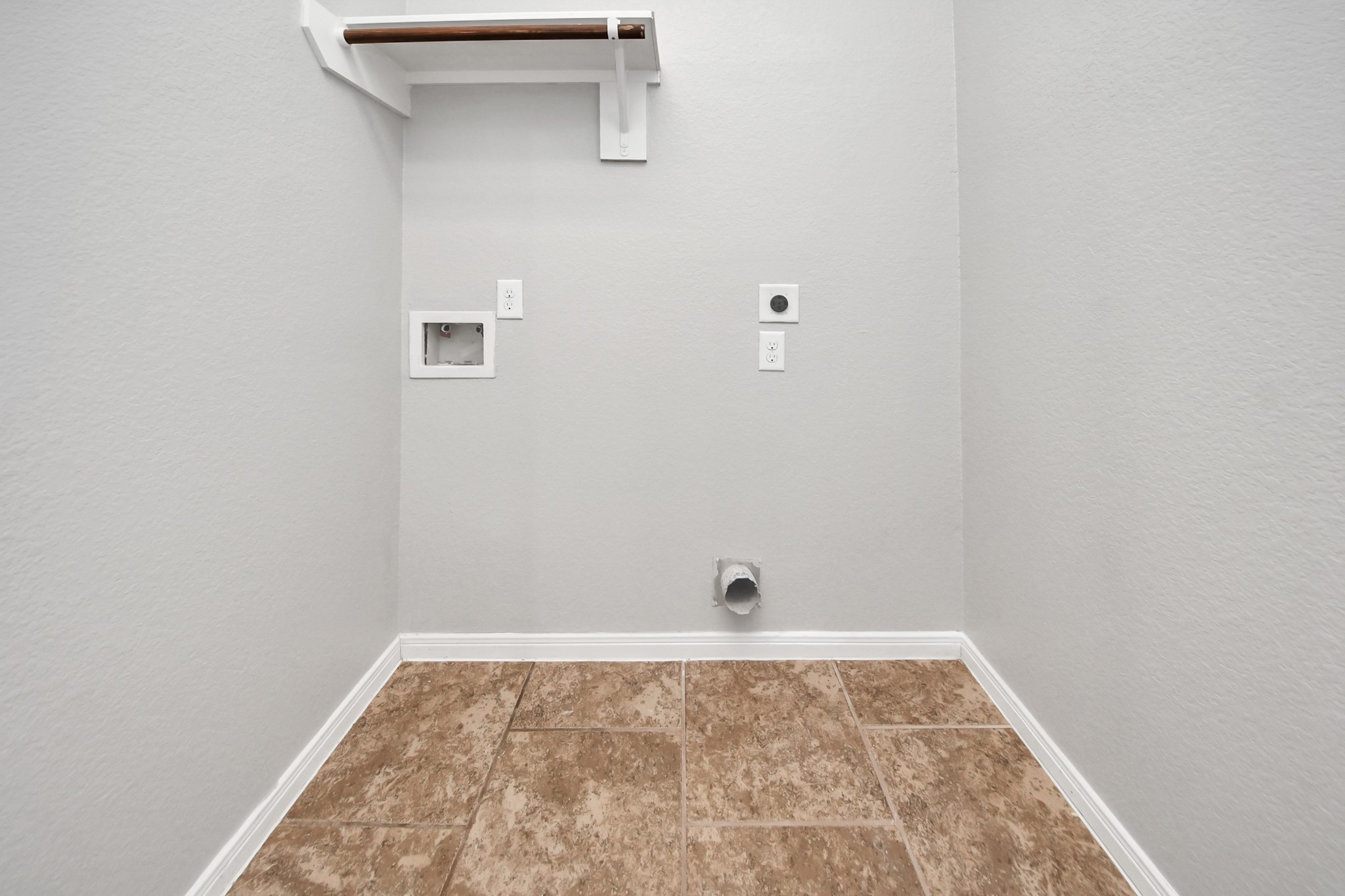 1111 Wheatfield Court Property Photo 35