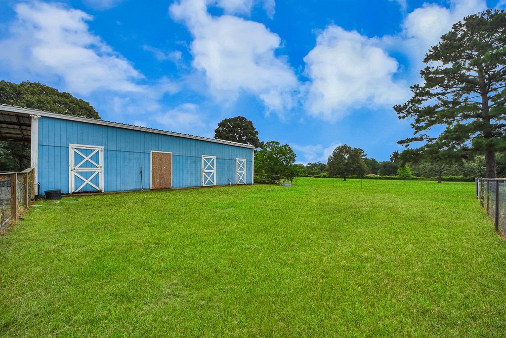 36576 Howell Rd Property Photo 22