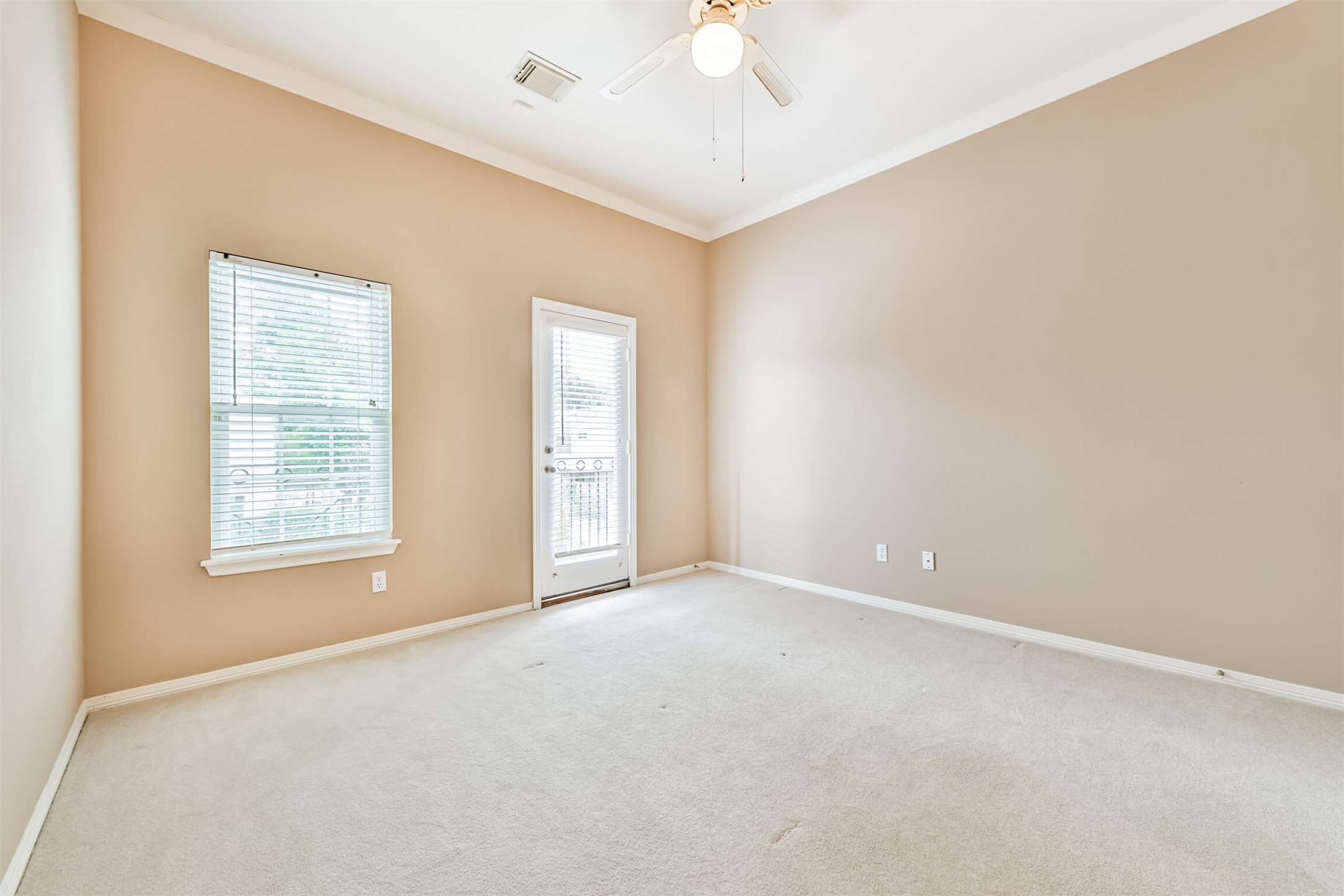 5023 Nolda Street Property Photo 25