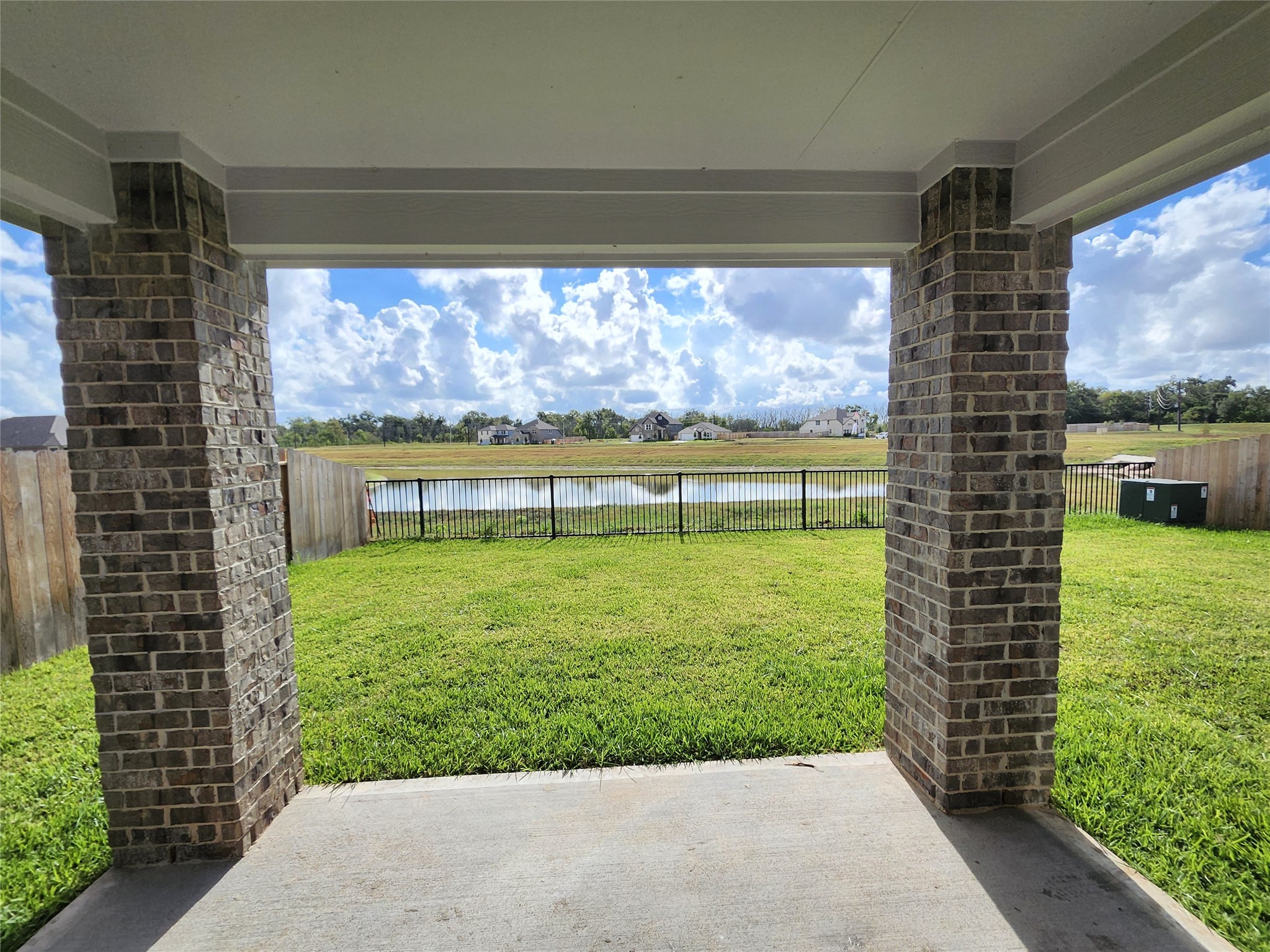 2506 Good Morrow Drive Property Photo 30