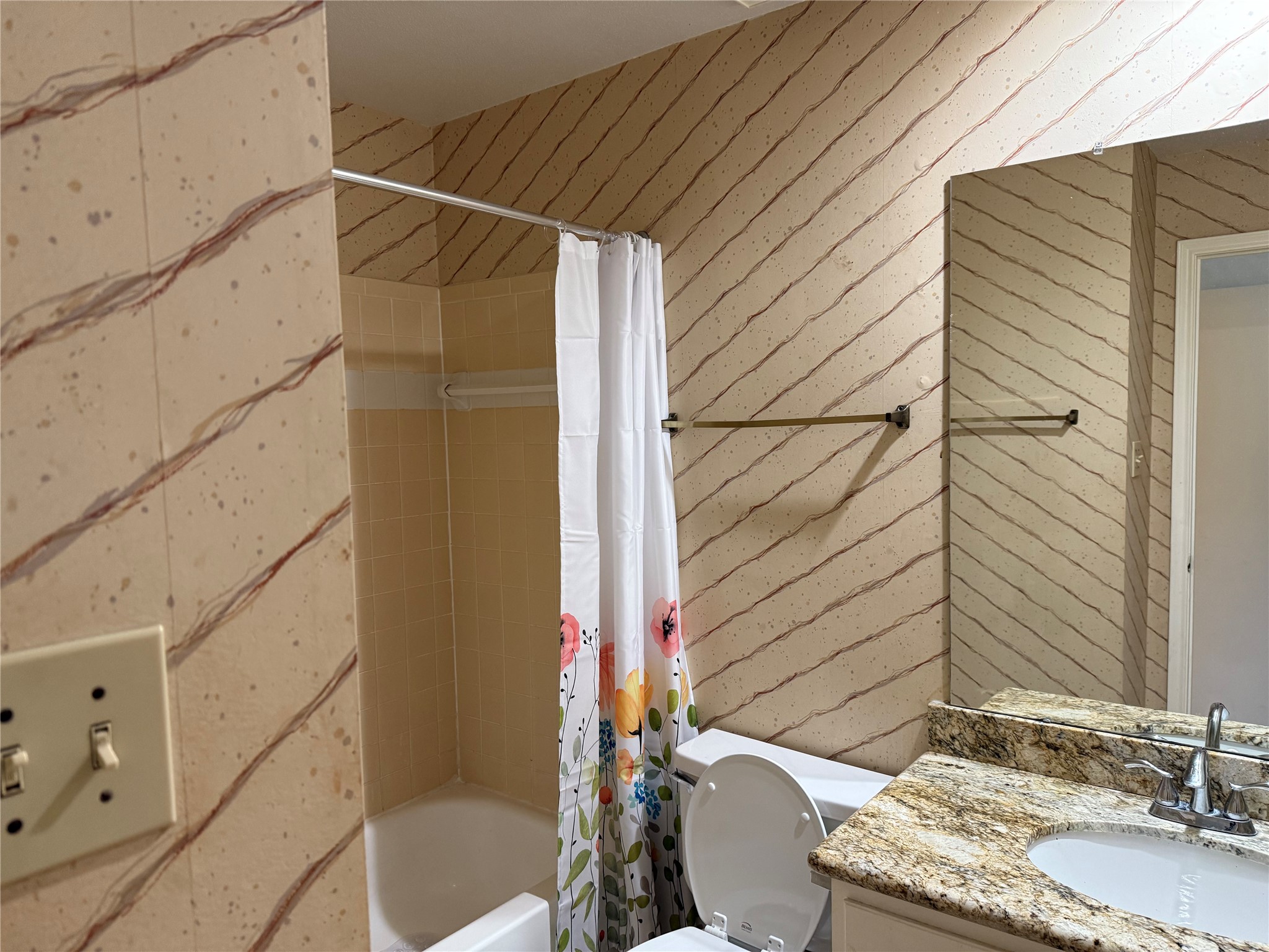 1103 Dulles Avenue 1103 Property Photo 12