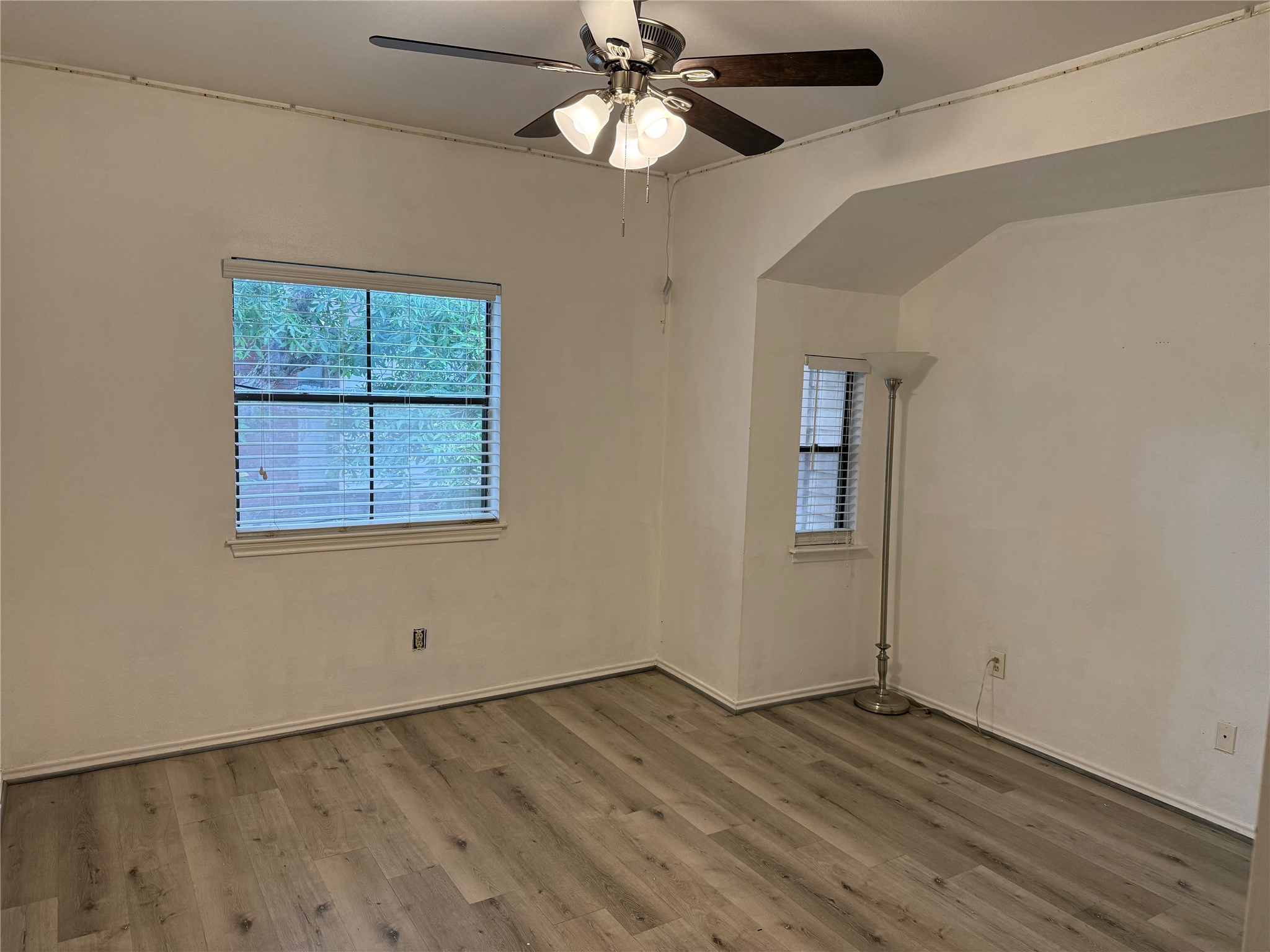 1103 Dulles Avenue 1103 Property Photo 13
