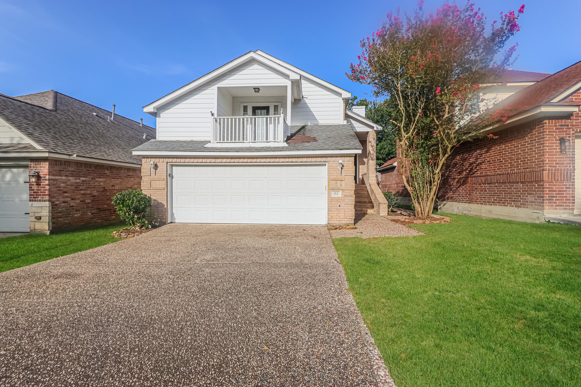 112 Golfview Drive Property Photo 1