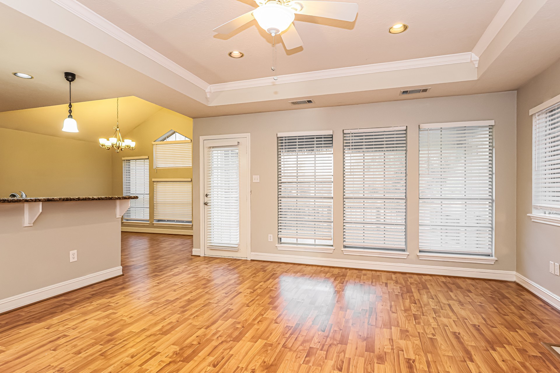 112 Golfview Drive Property Photo 4